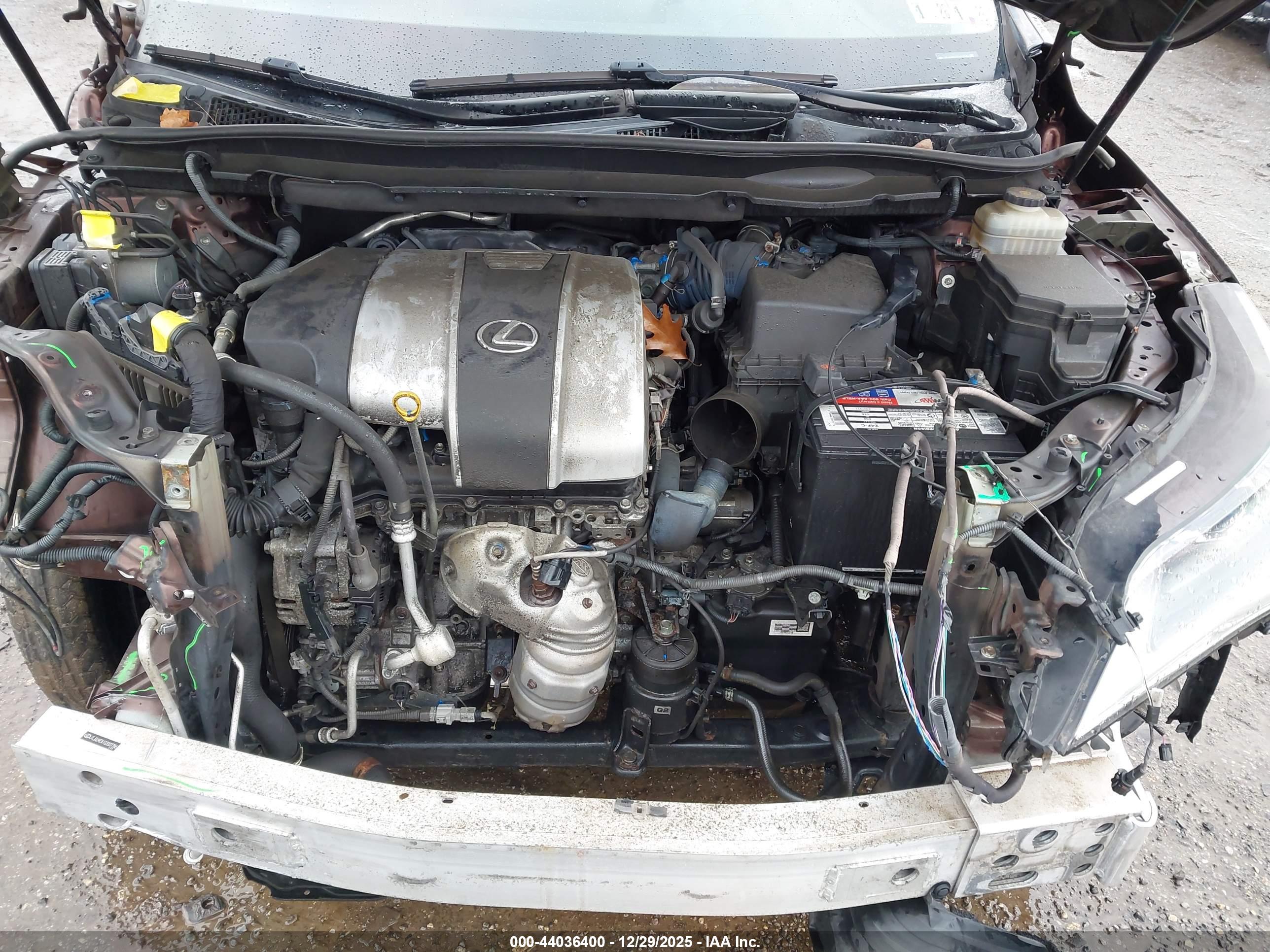 LEXUS RX image 10