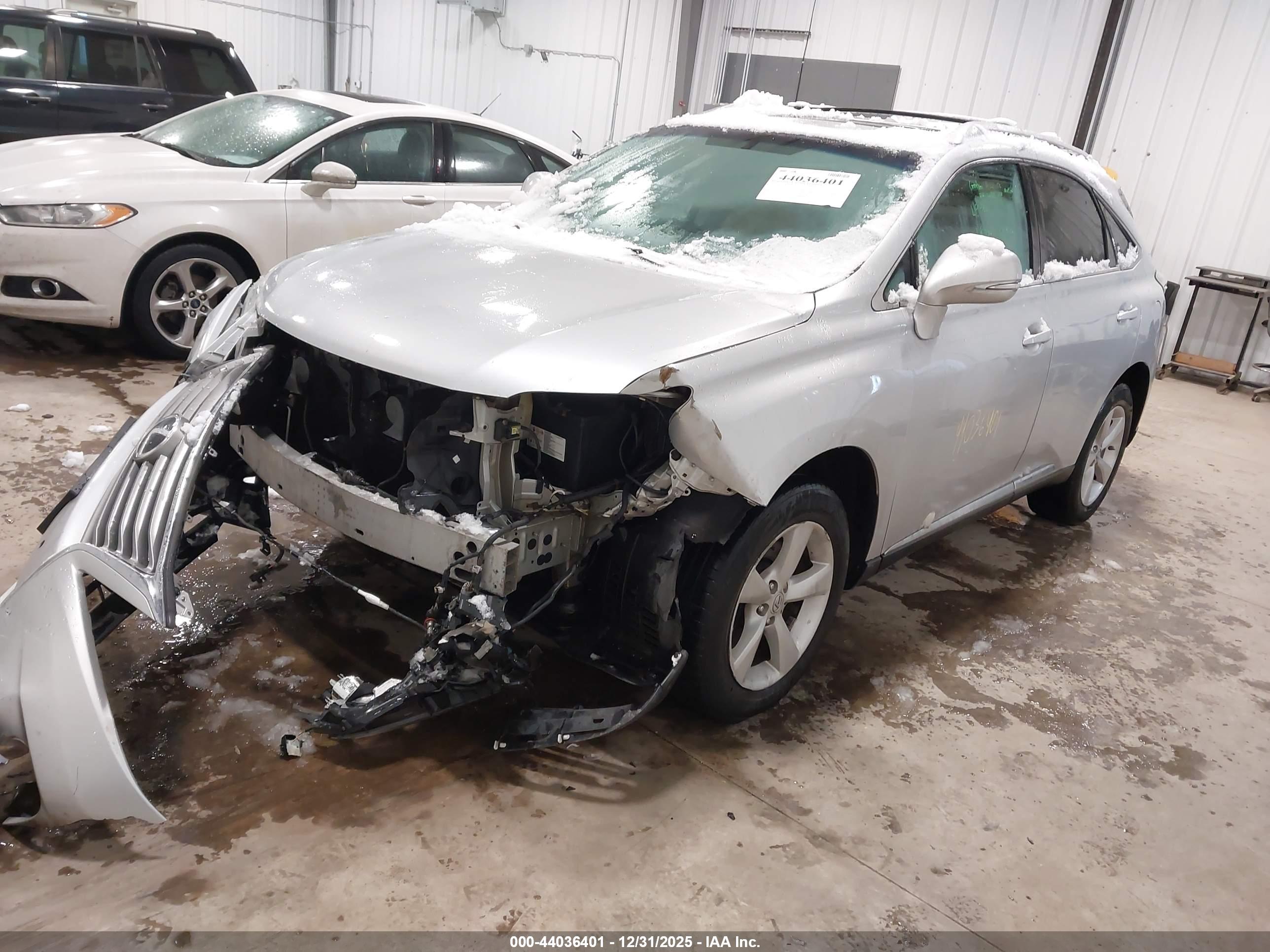 LEXUS RX image 2
