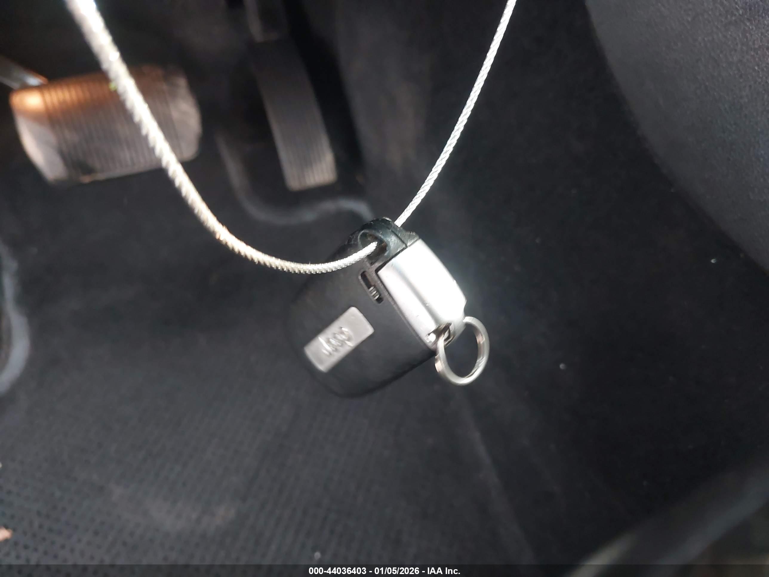 JEEP GRAND image 11