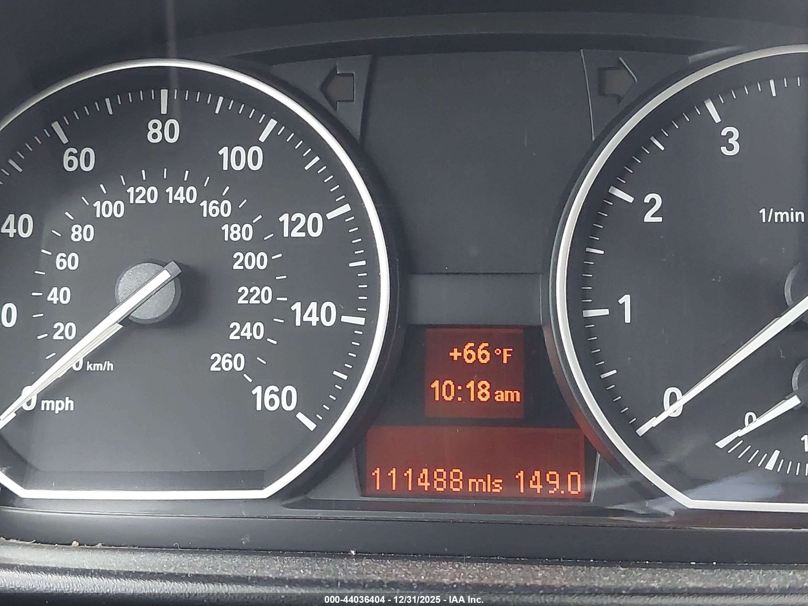 BMW 128I image 7