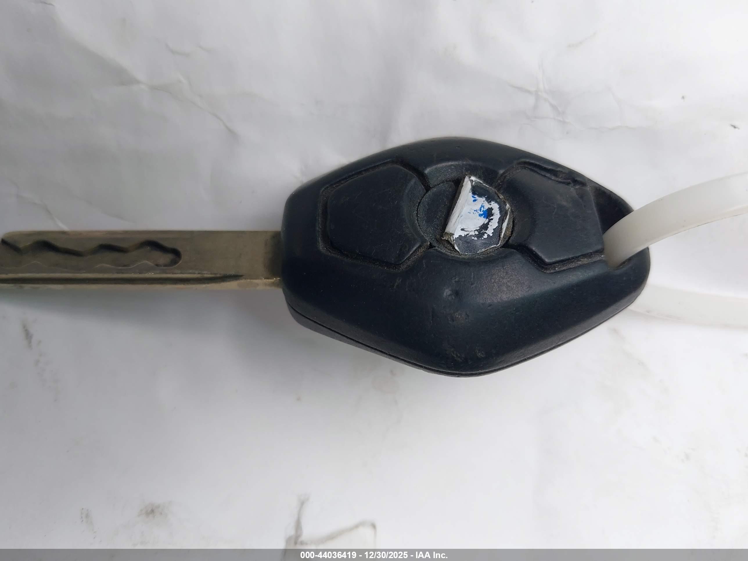 BMW 330CI image 11
