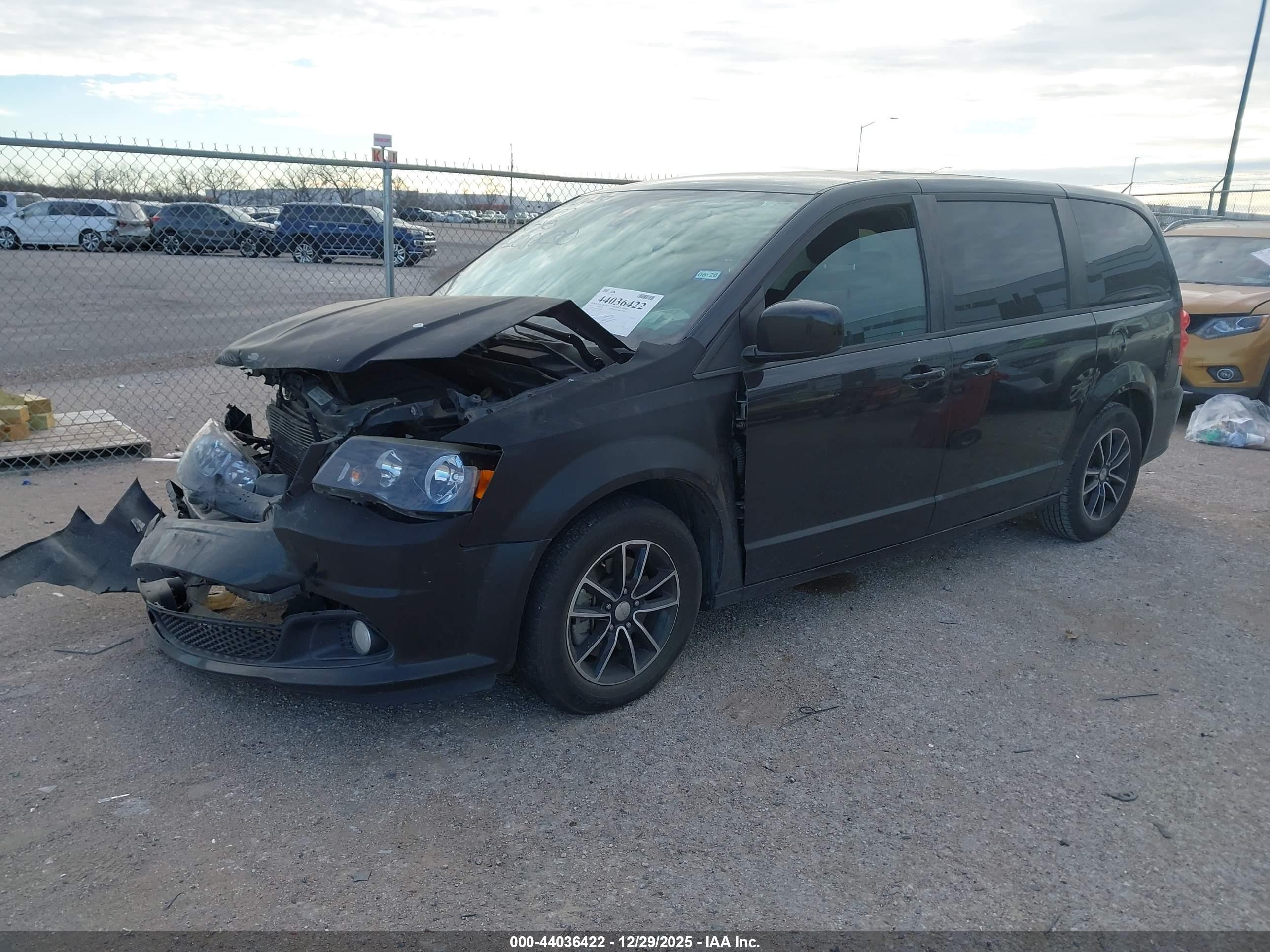 DODGE GRAND image 2