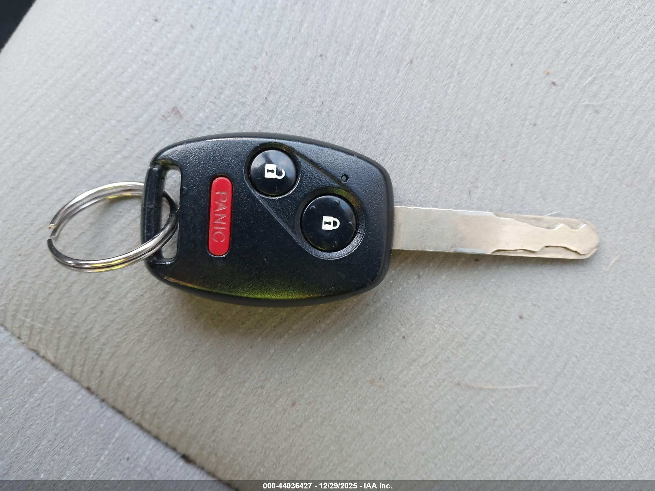 HONDA INSIGHT image 11