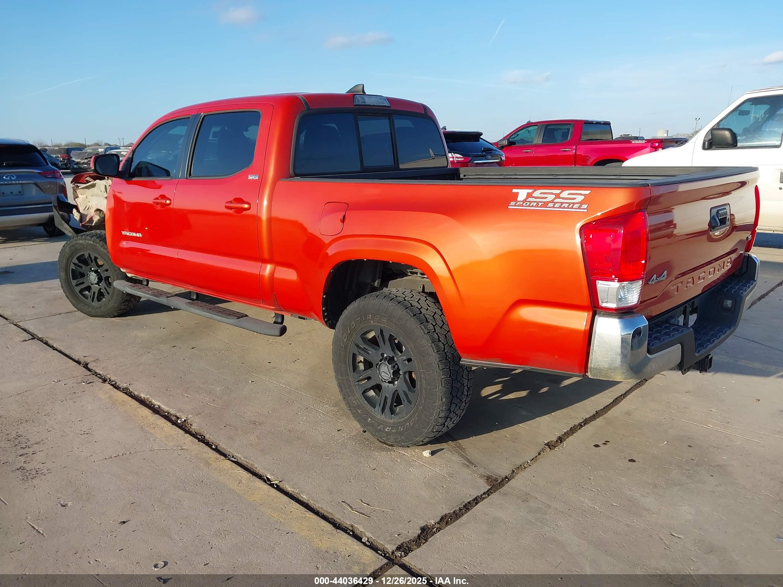 TOYOTA TACOMA image 3