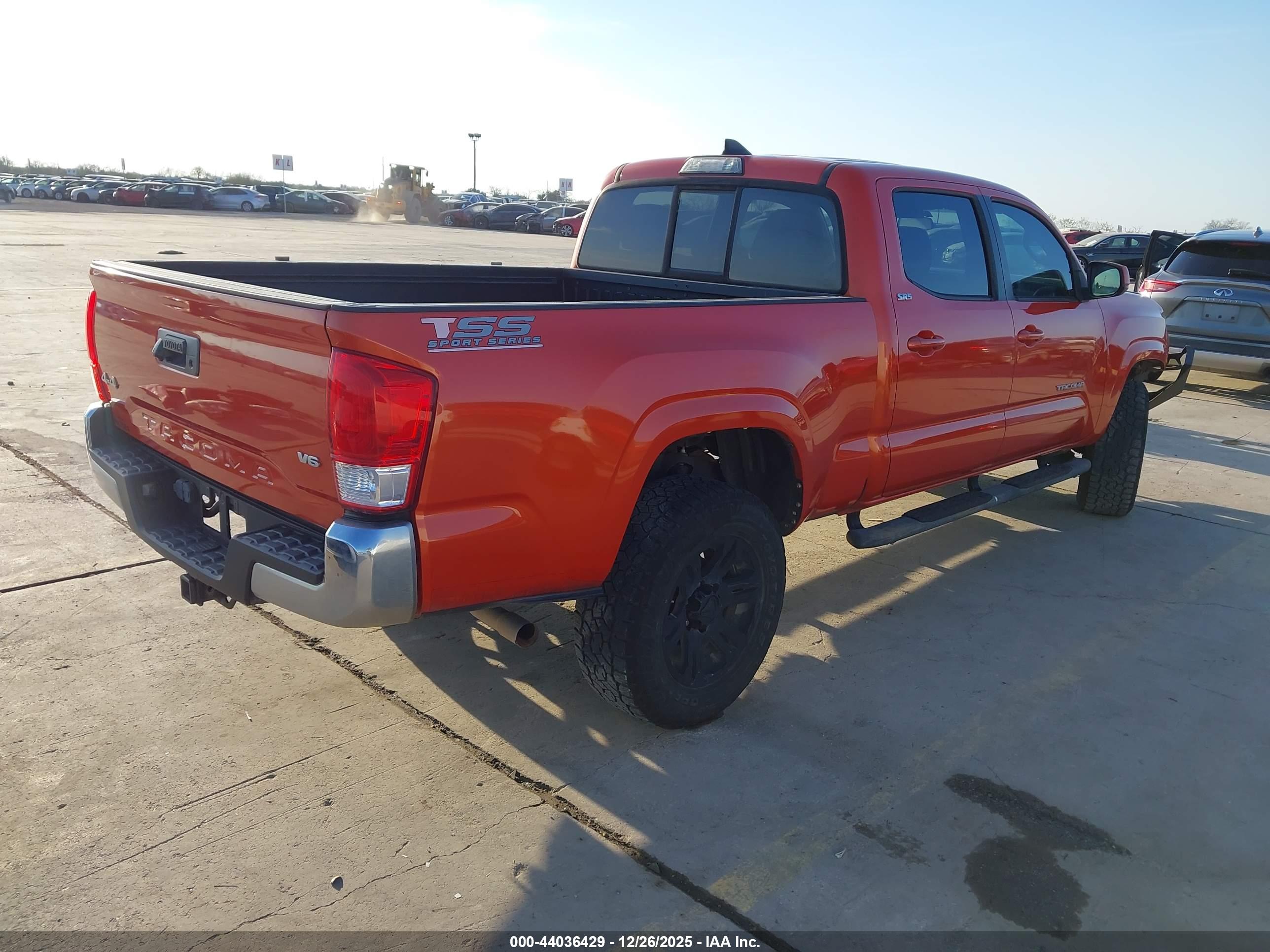 TOYOTA TACOMA image 4