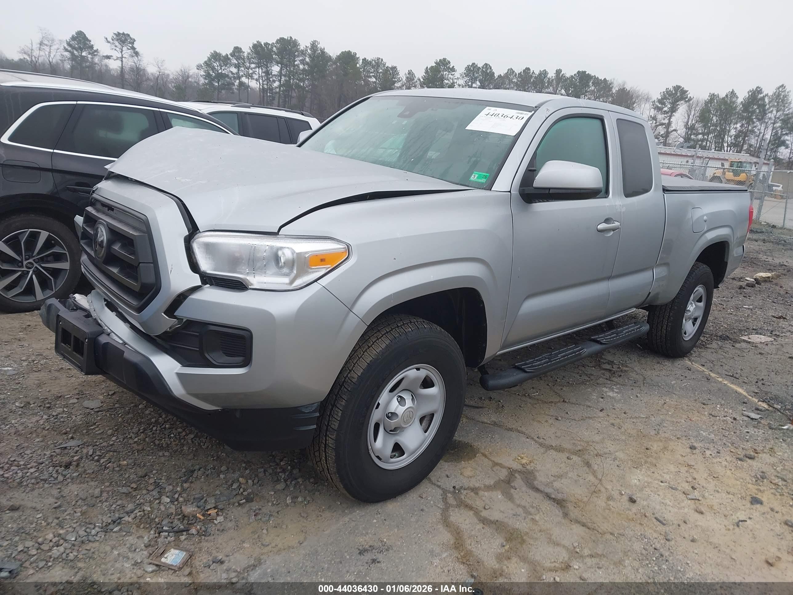 TOYOTA TACOMA image 2