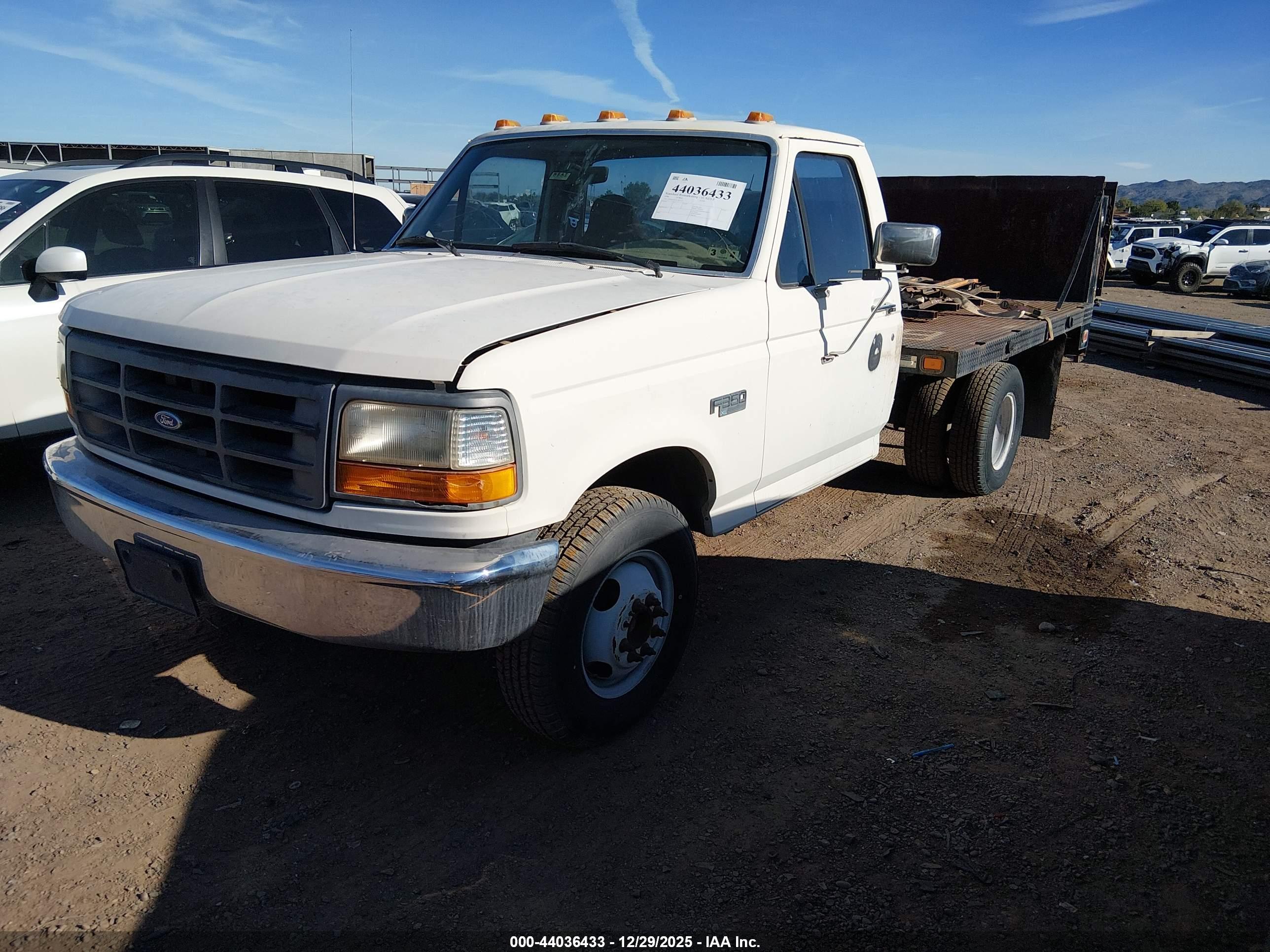 FORD F350 image 2