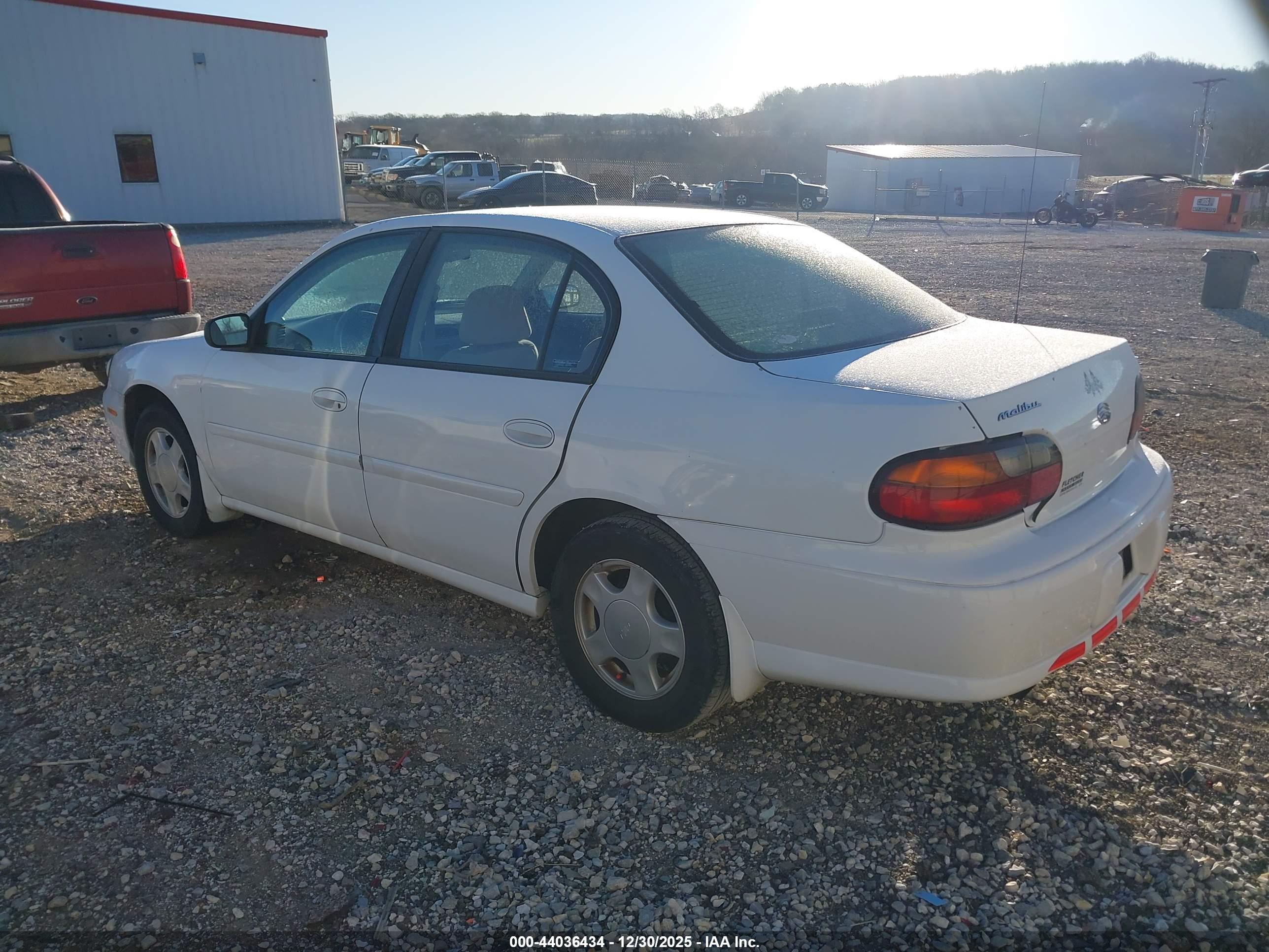 CHEVROLET MALIBU image 3