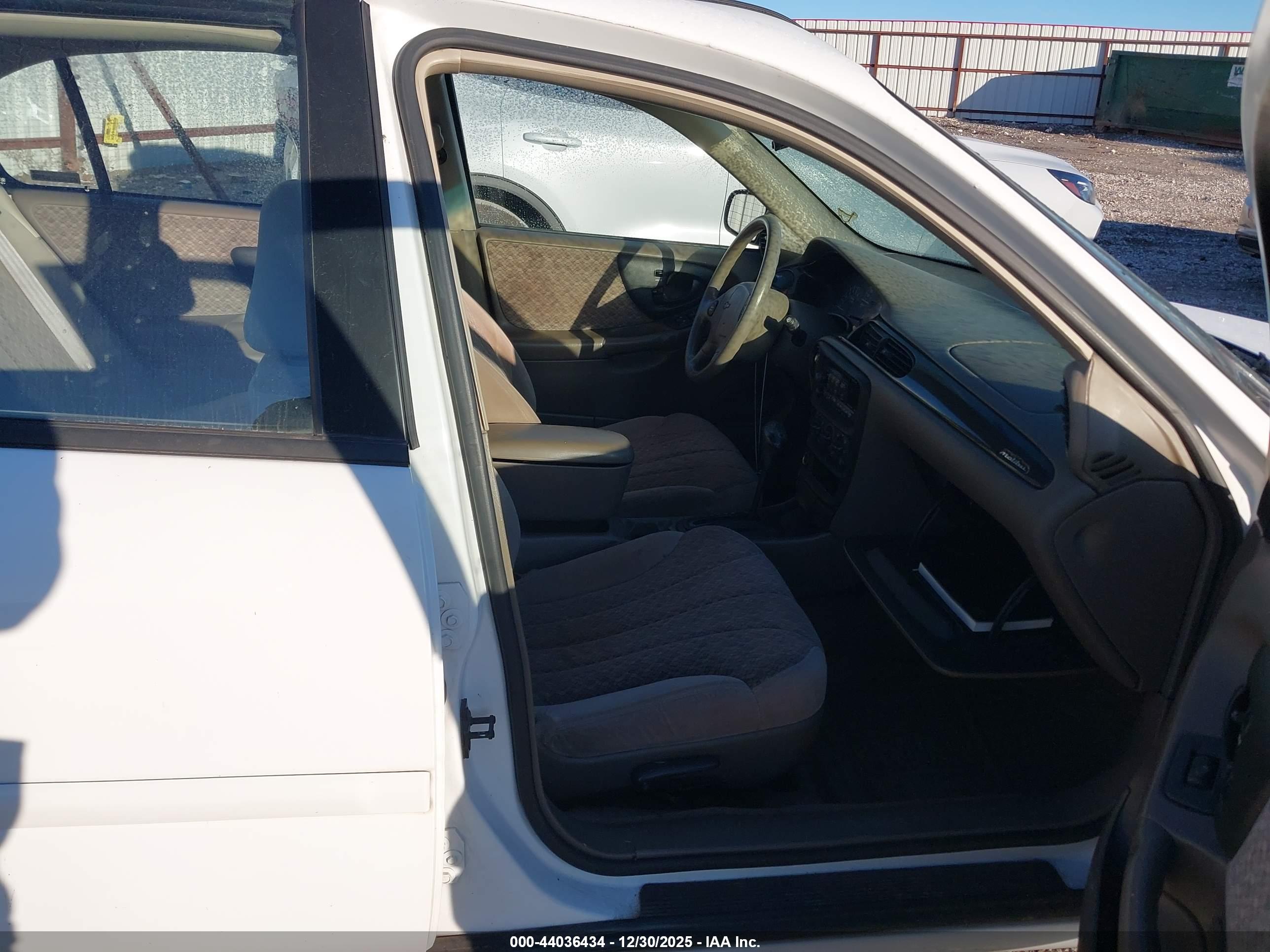 CHEVROLET MALIBU image 5