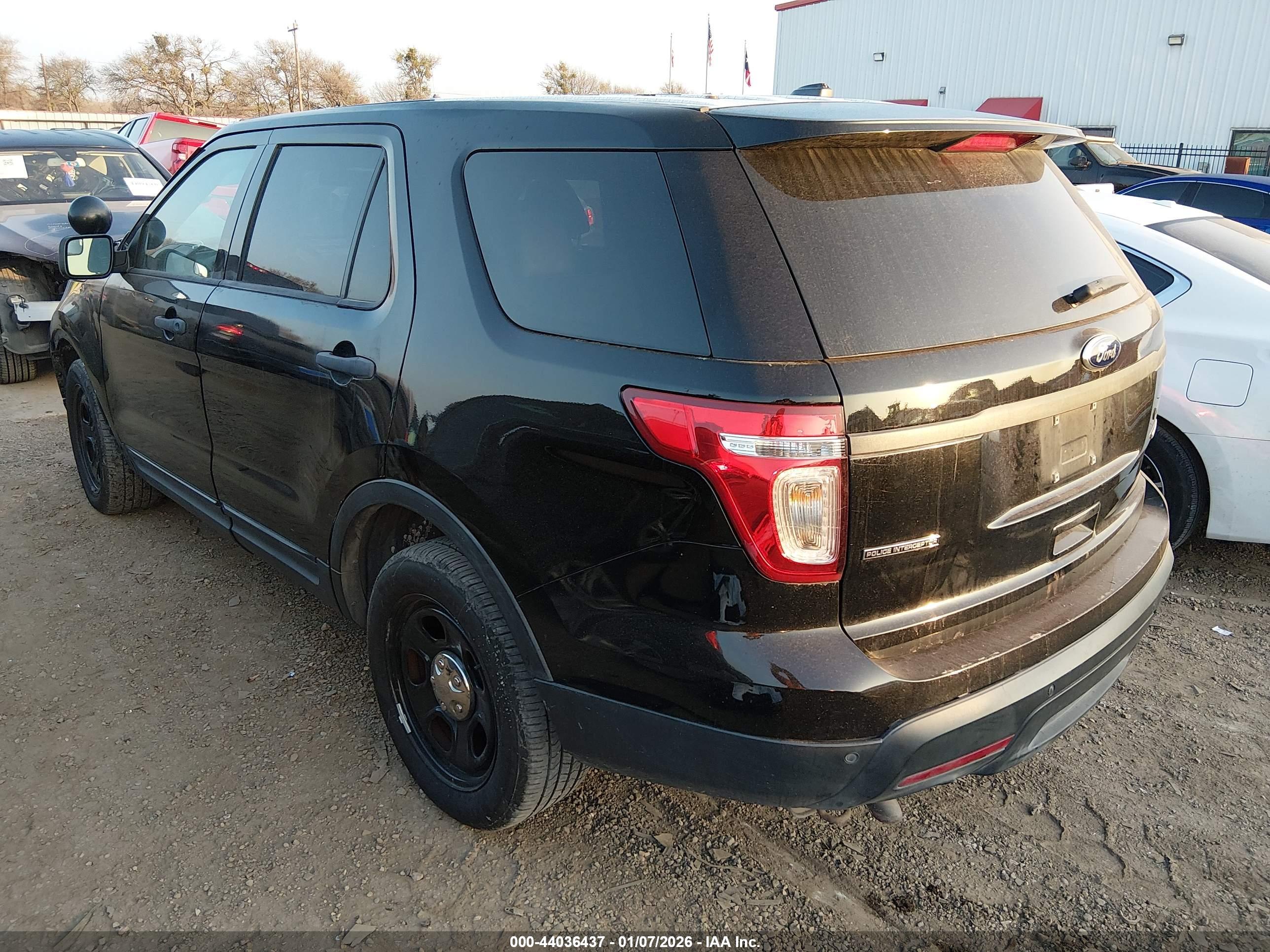 FORD UTILITY image 3