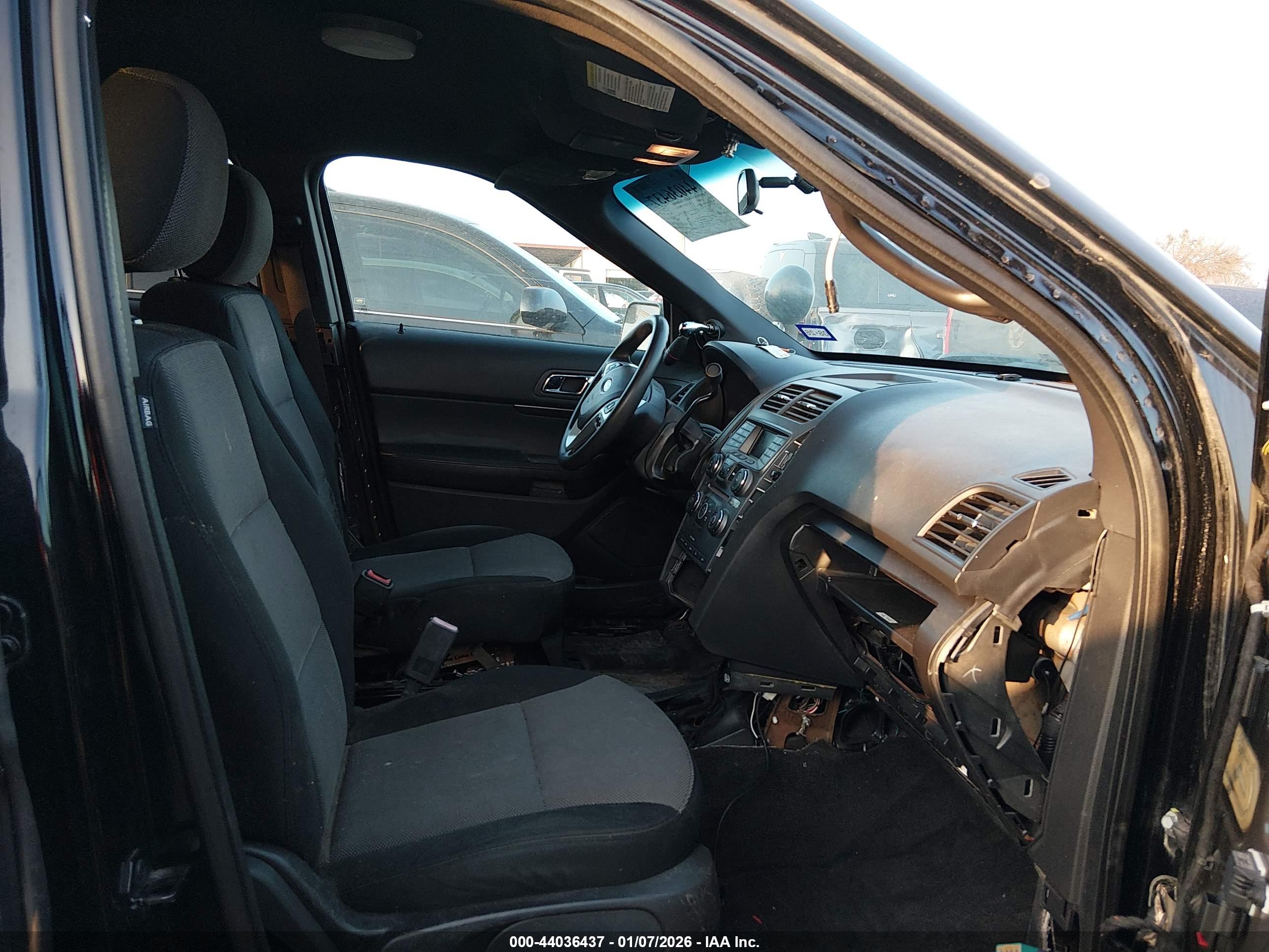 FORD UTILITY image 5
