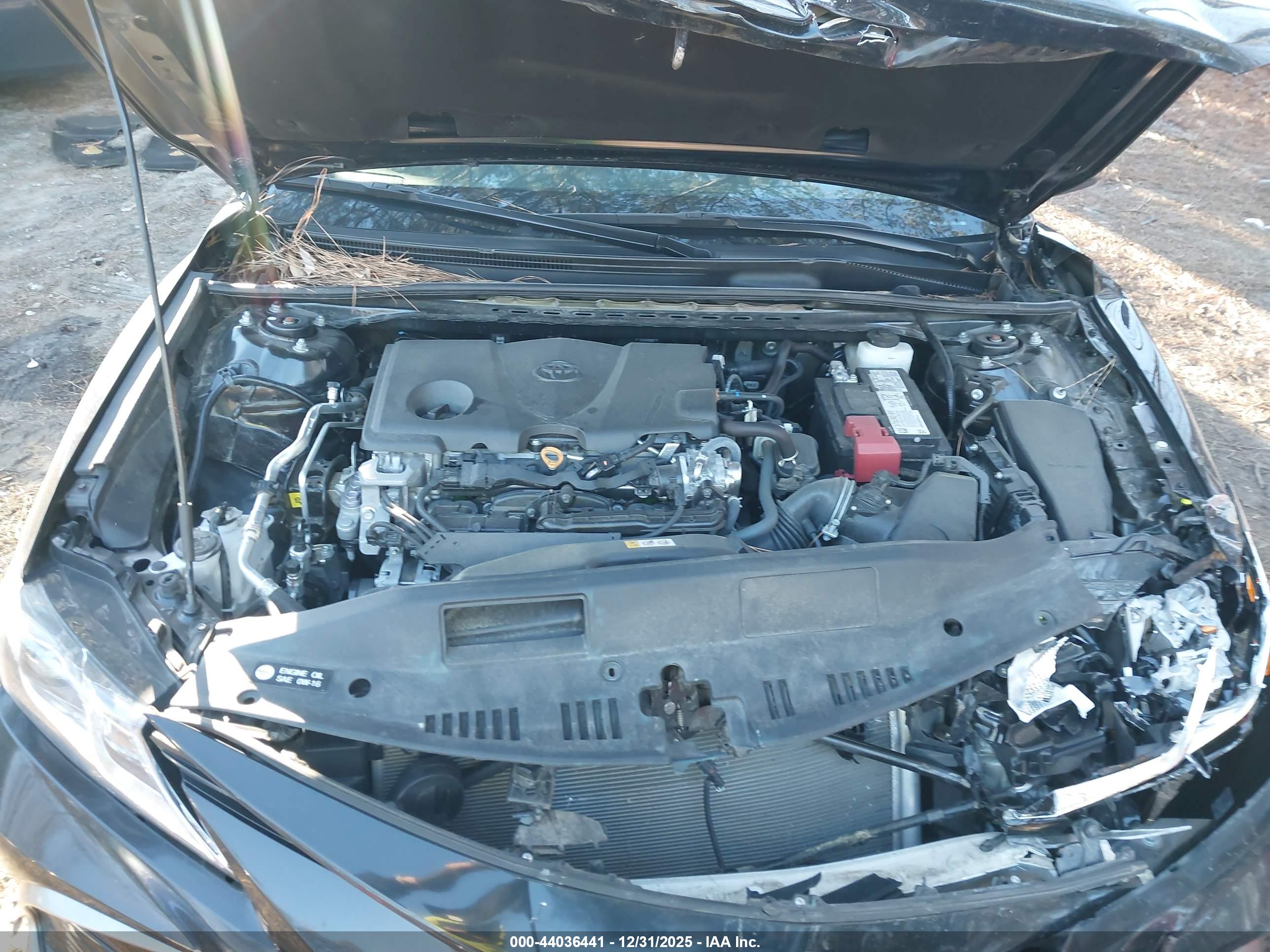 TOYOTA CAMRY image 10