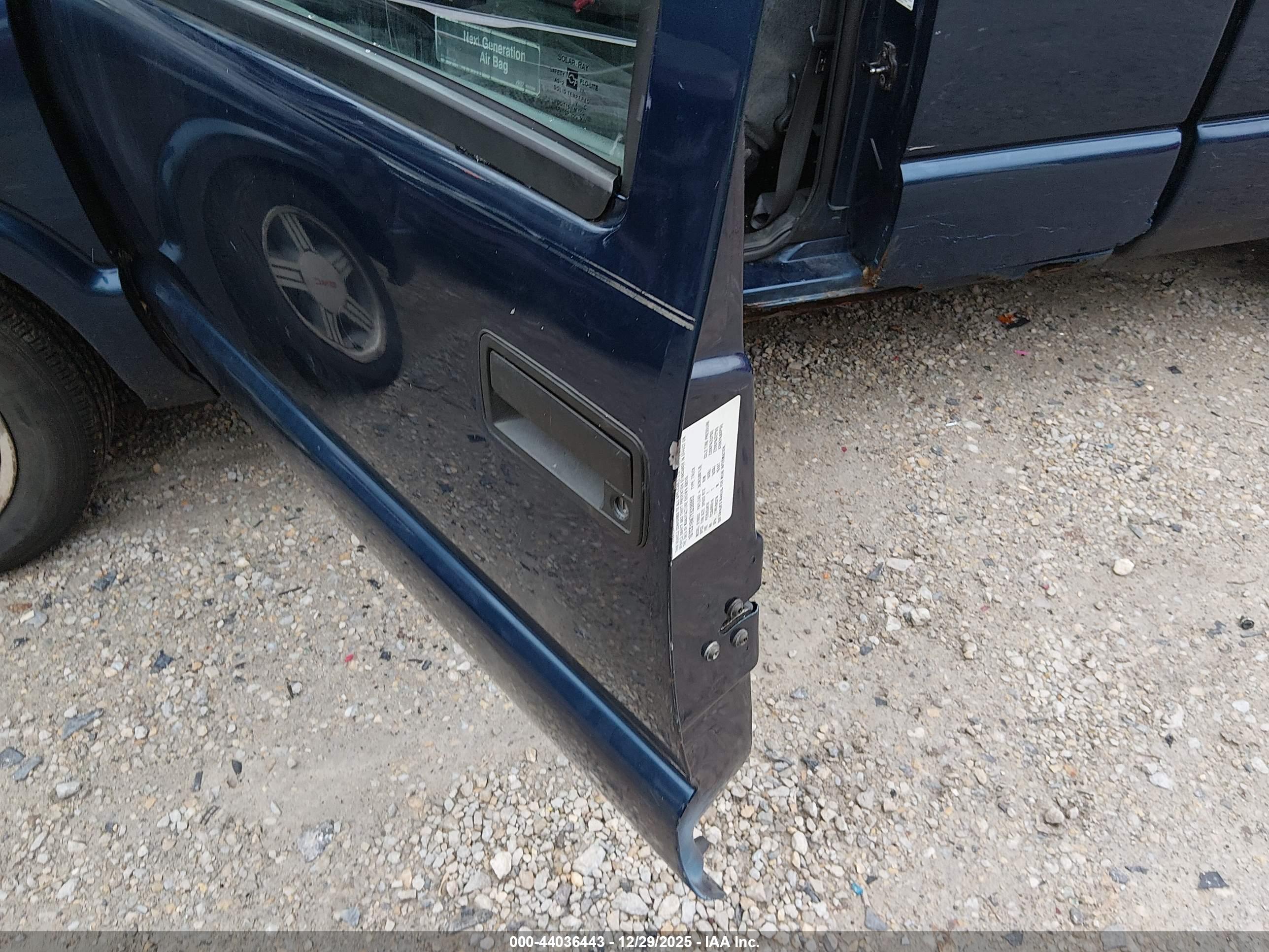 GMC SONOMA image 6