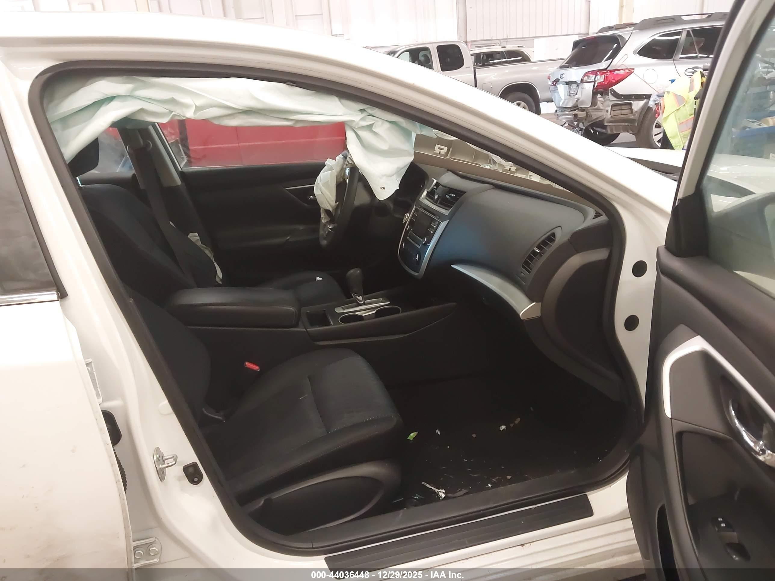NISSAN ALTIMA image 5