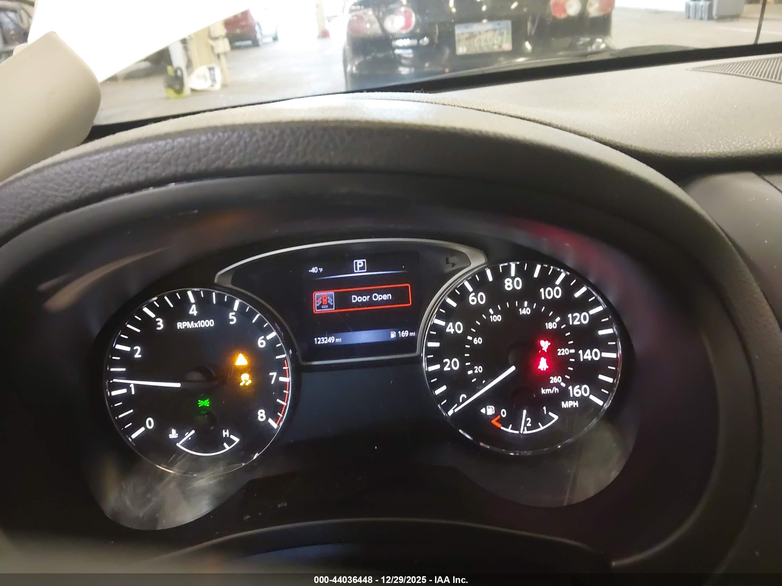 NISSAN ALTIMA image 7