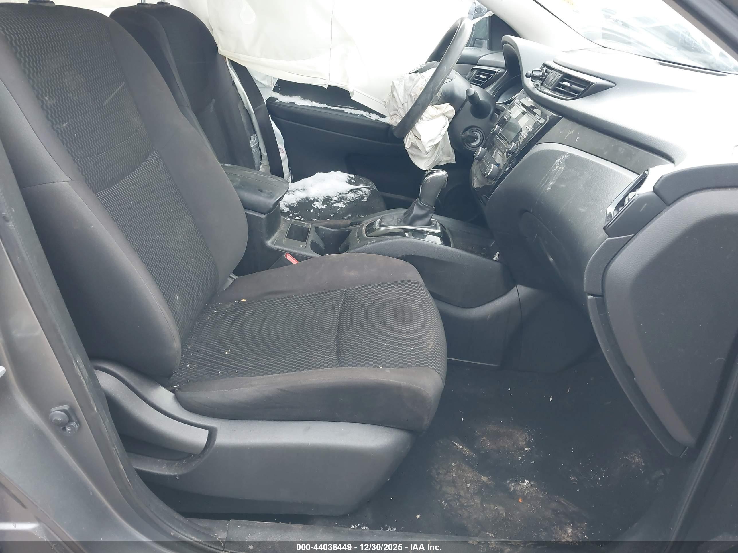 NISSAN ROGUE image 5