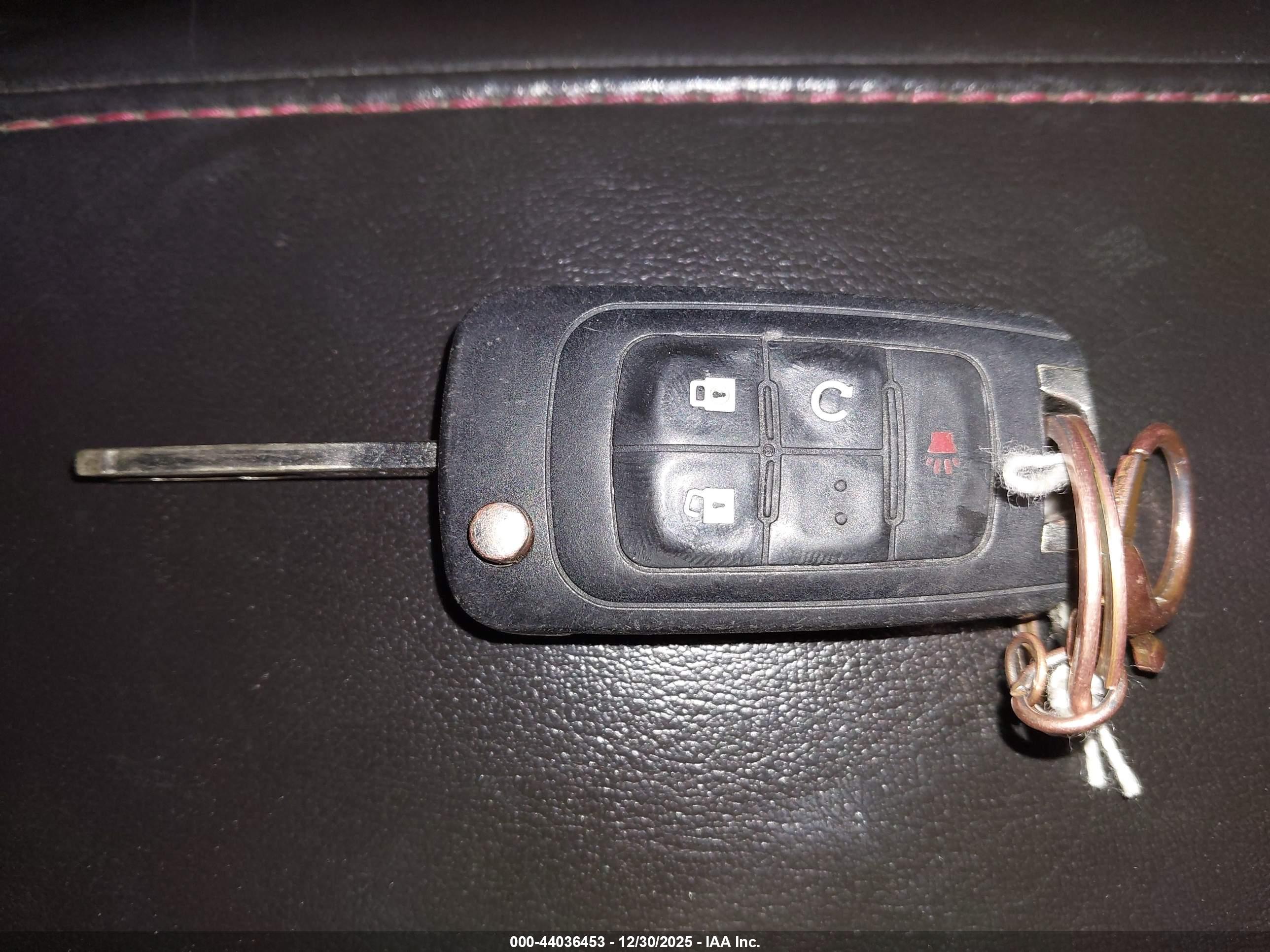 GMC TERRAIN image 11