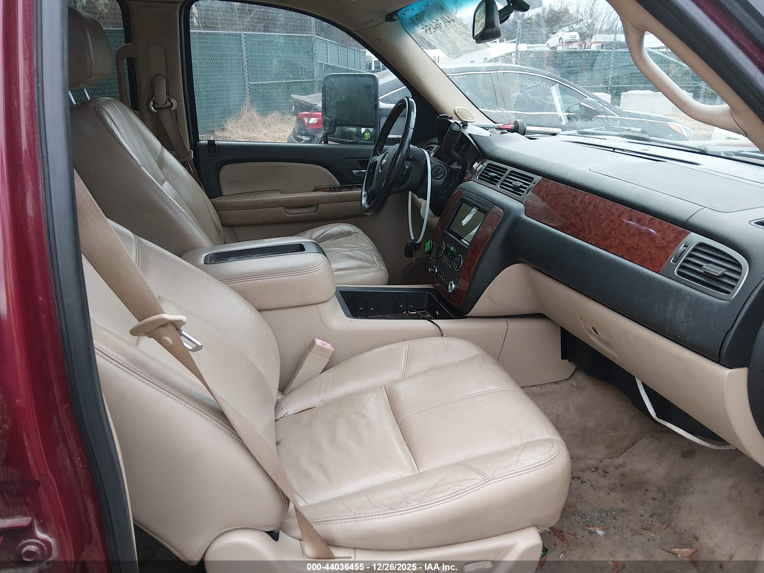 CHEVROLET AVALANCHE image 5
