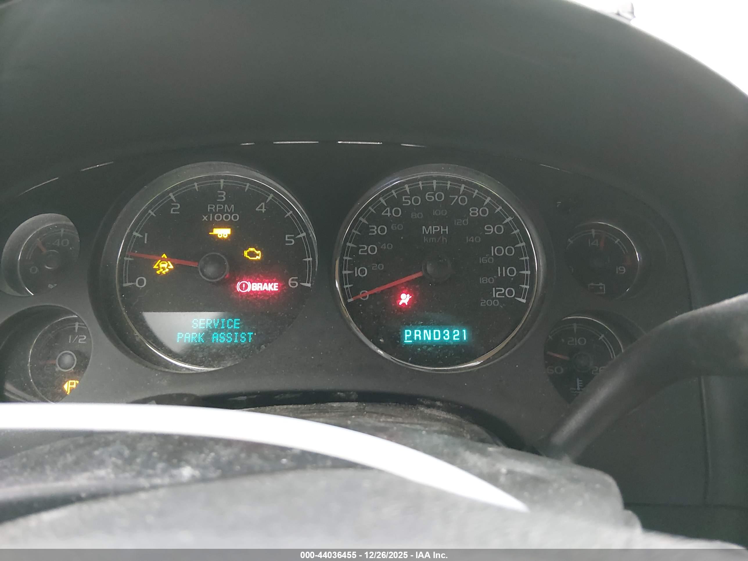 CHEVROLET AVALANCHE image 7