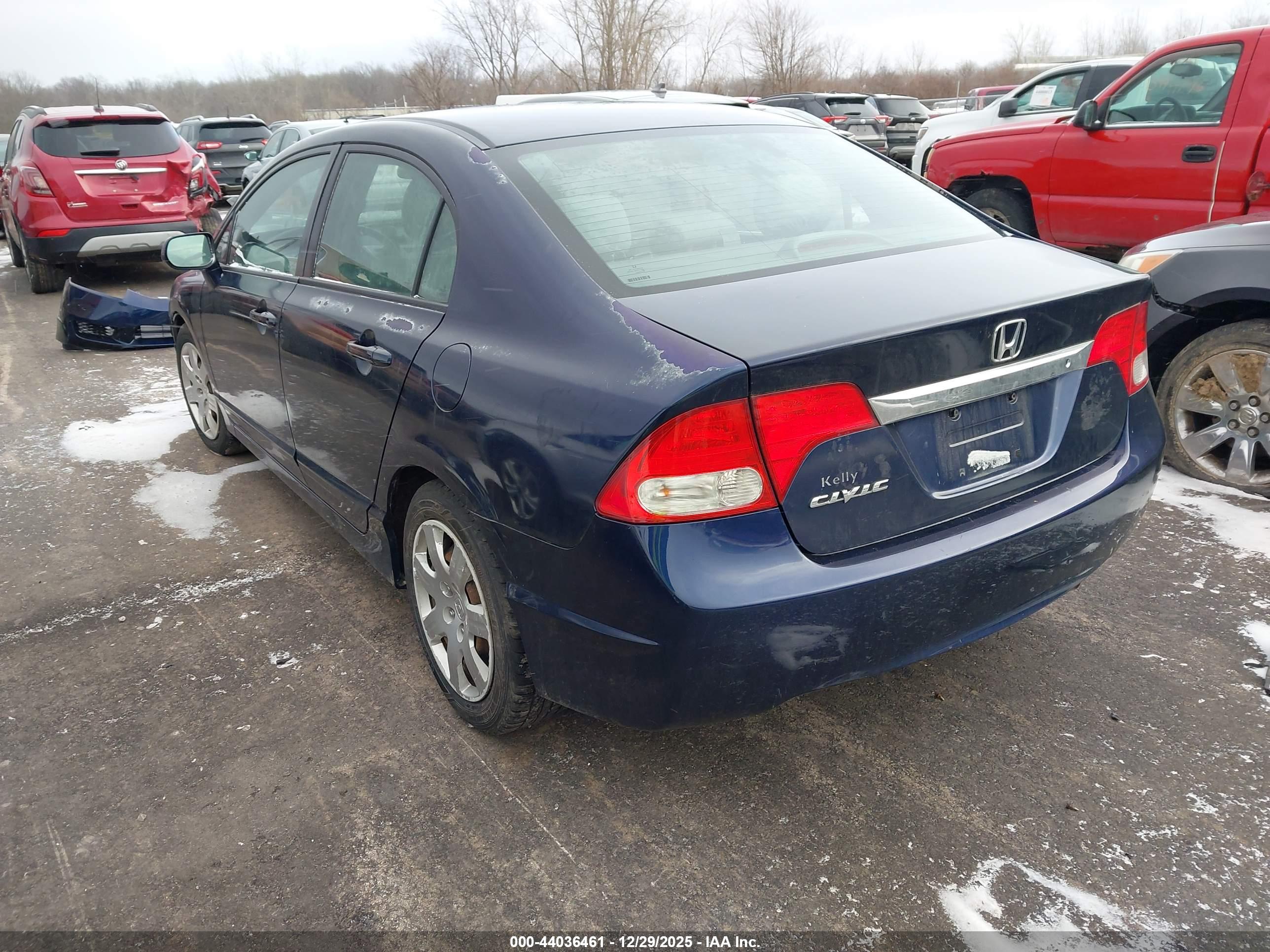 HONDA CIVIC image 3