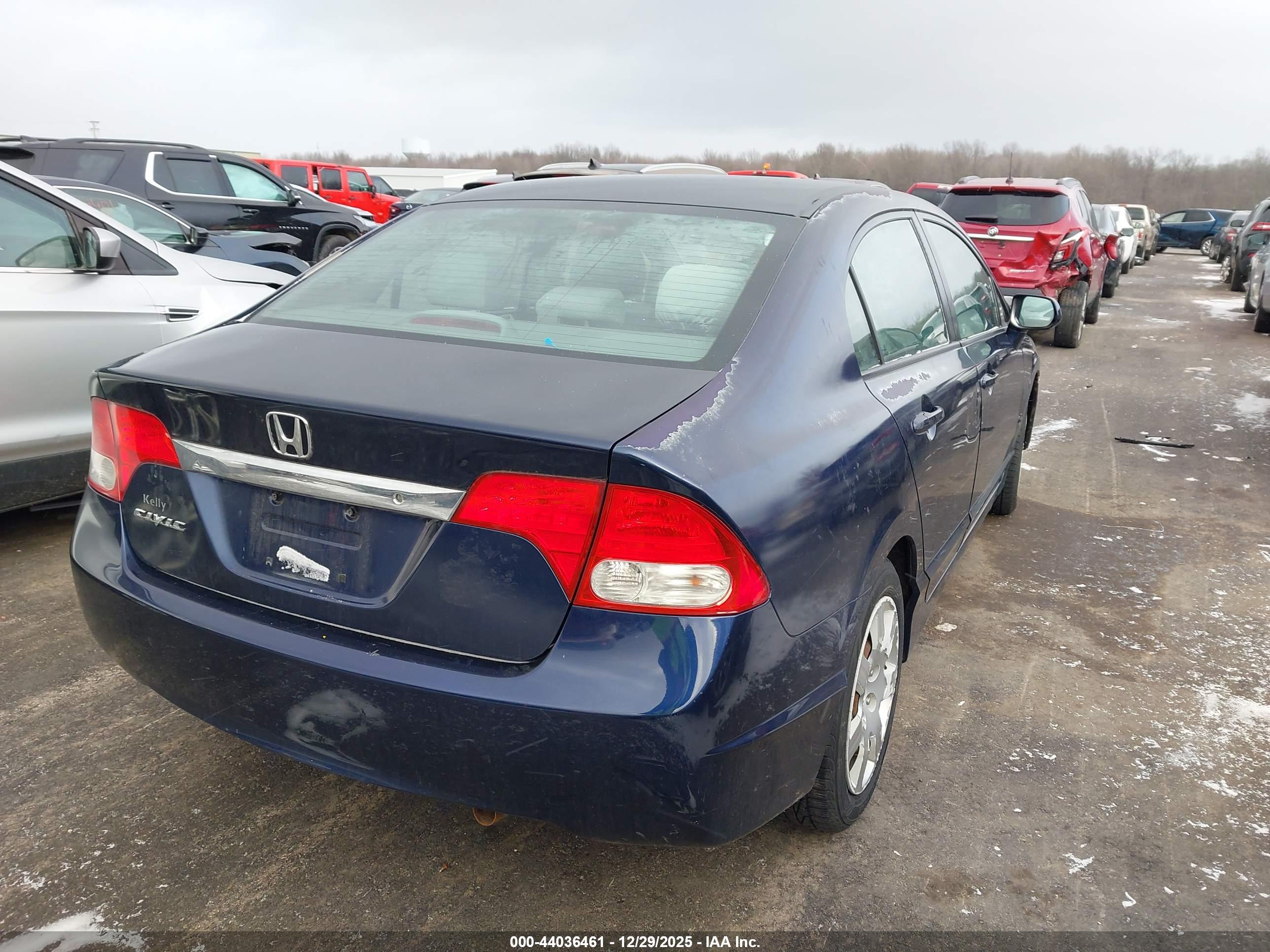 HONDA CIVIC image 4