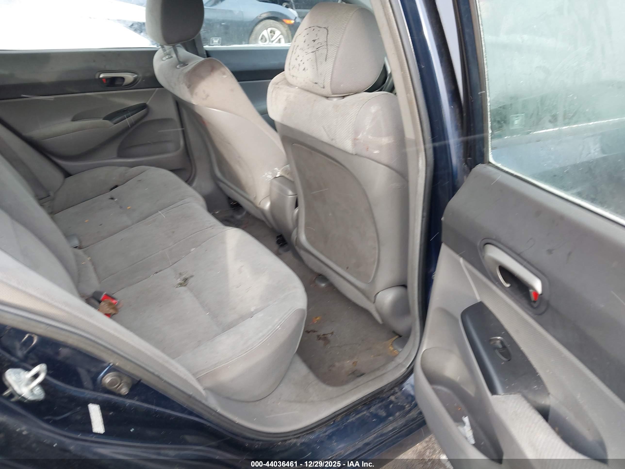 HONDA CIVIC image 8
