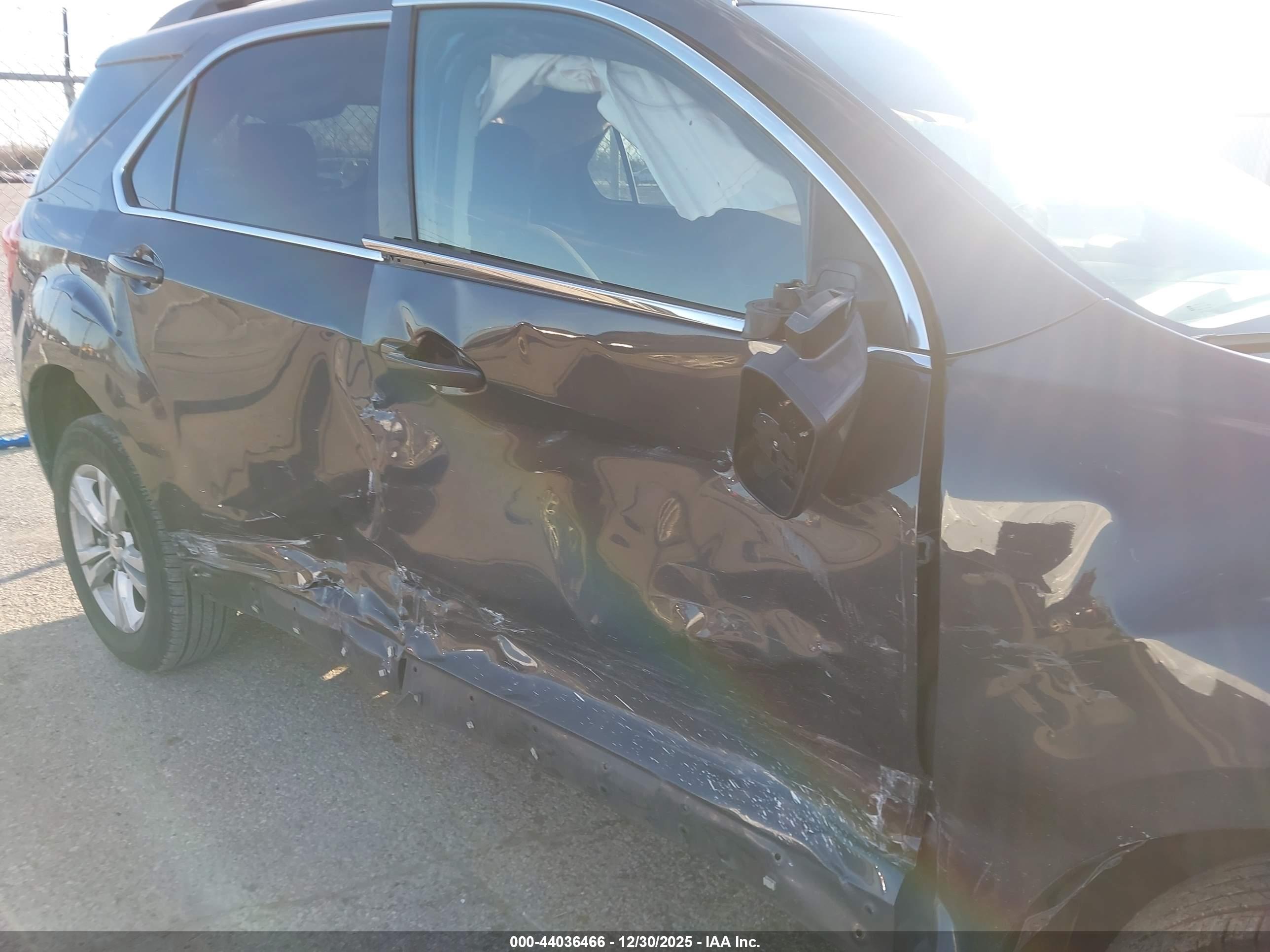 CHEVROLET EQUINOX image 6