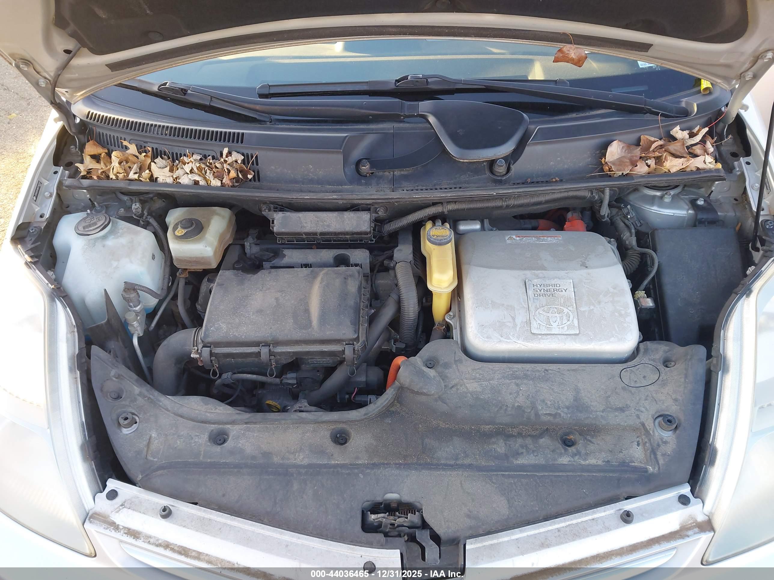 TOYOTA PRIUS image 10