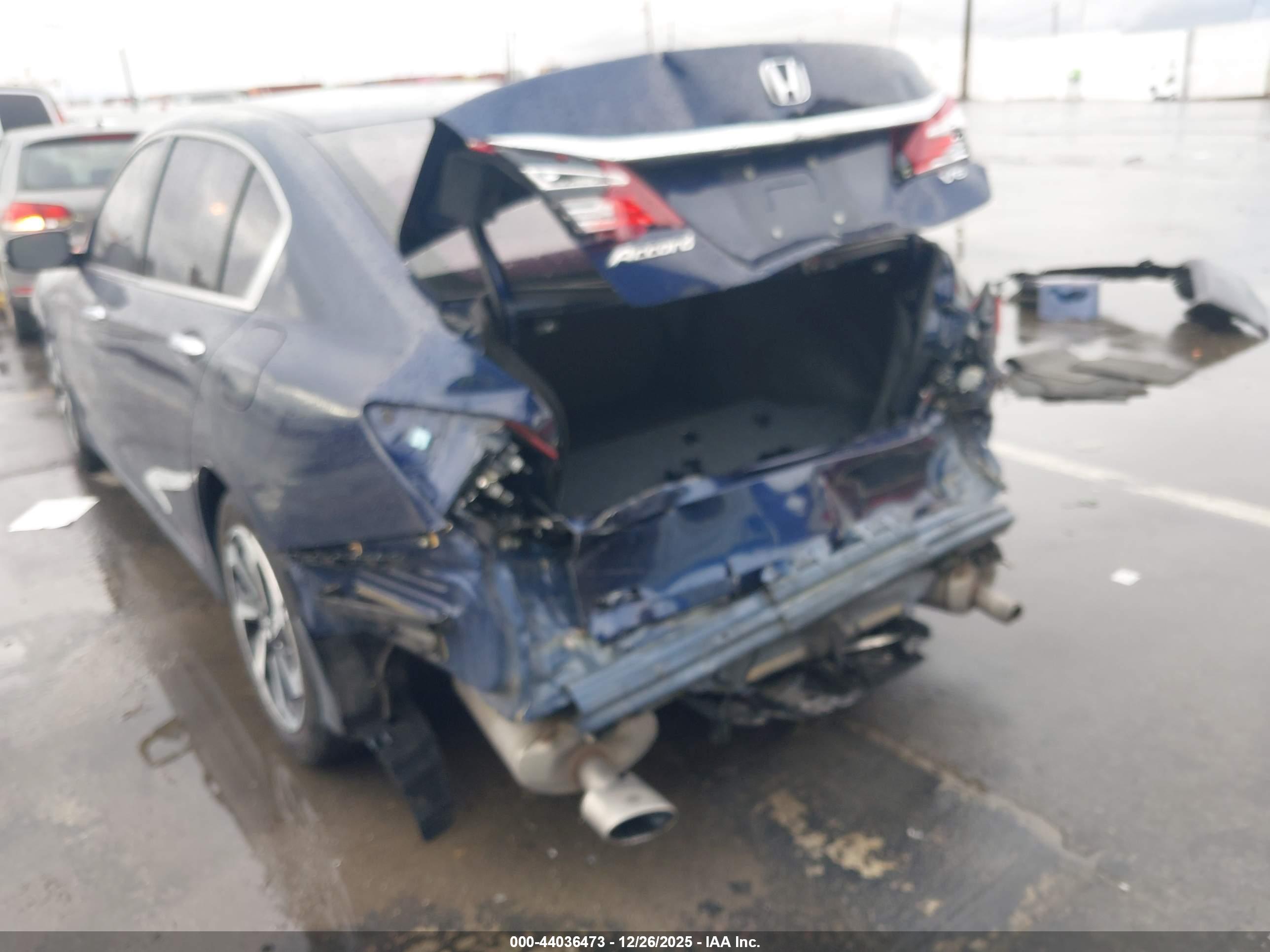 HONDA ACCORD image 6