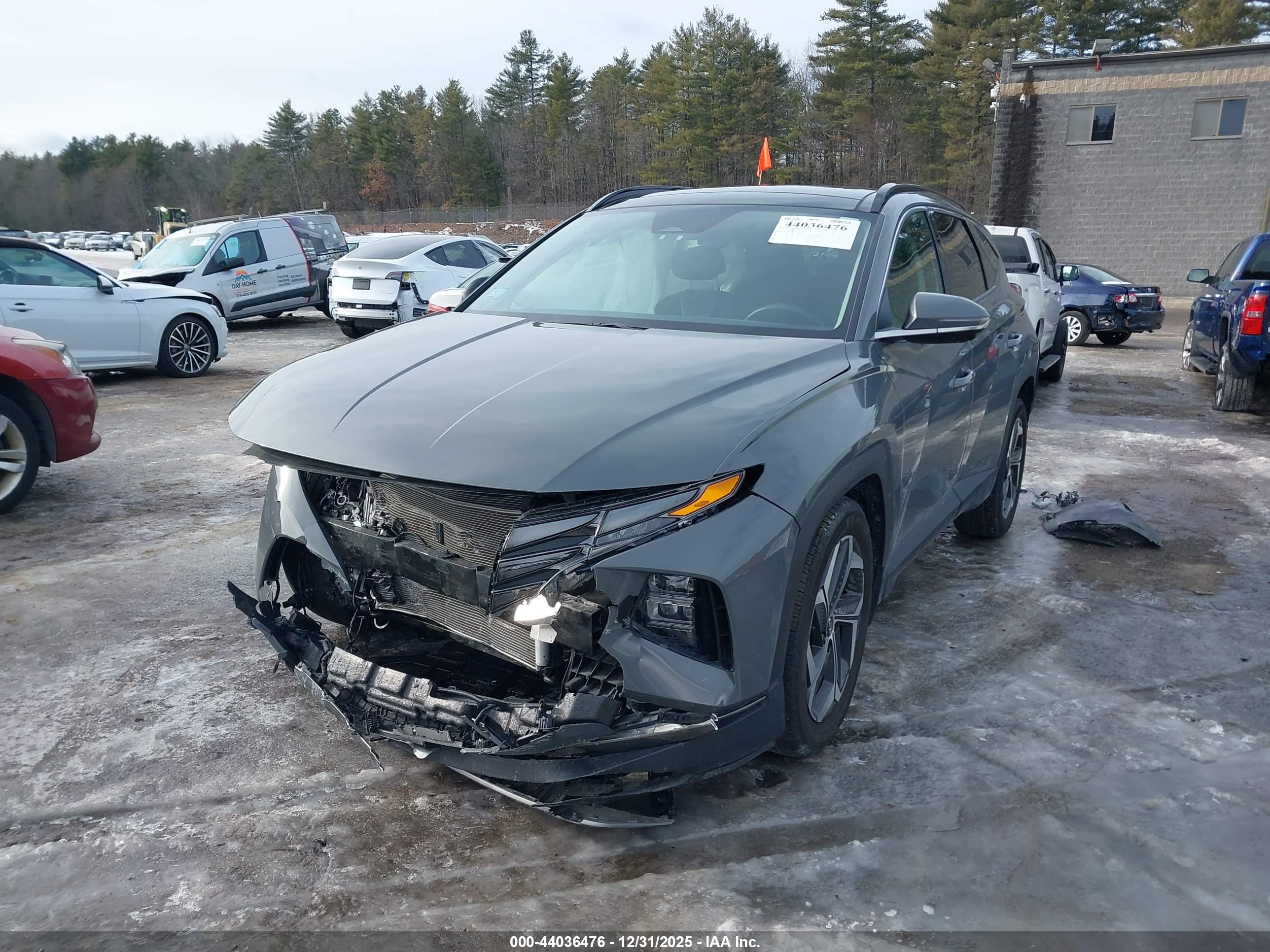 HYUNDAI TUCSON image 2