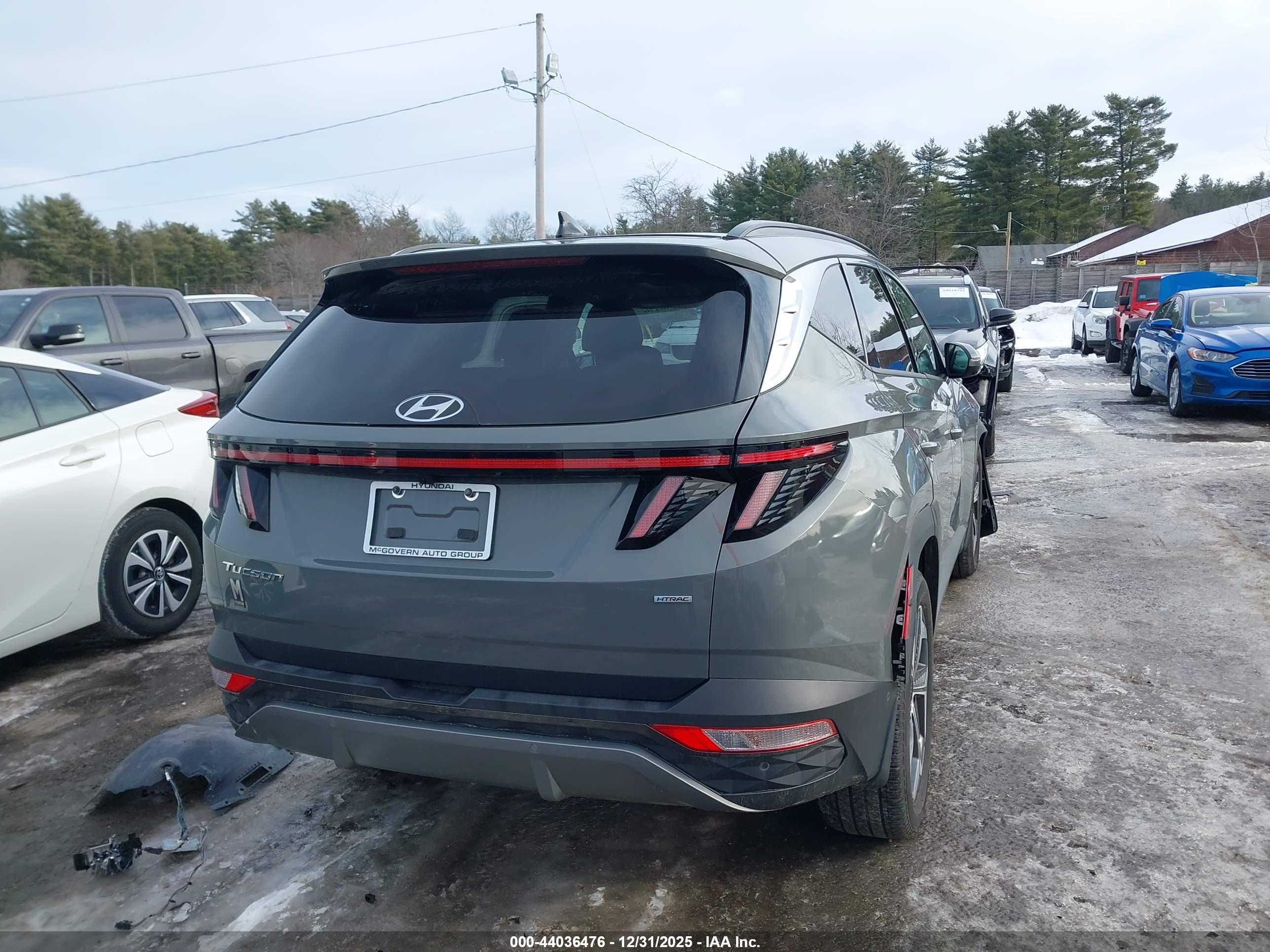 HYUNDAI TUCSON image 4
