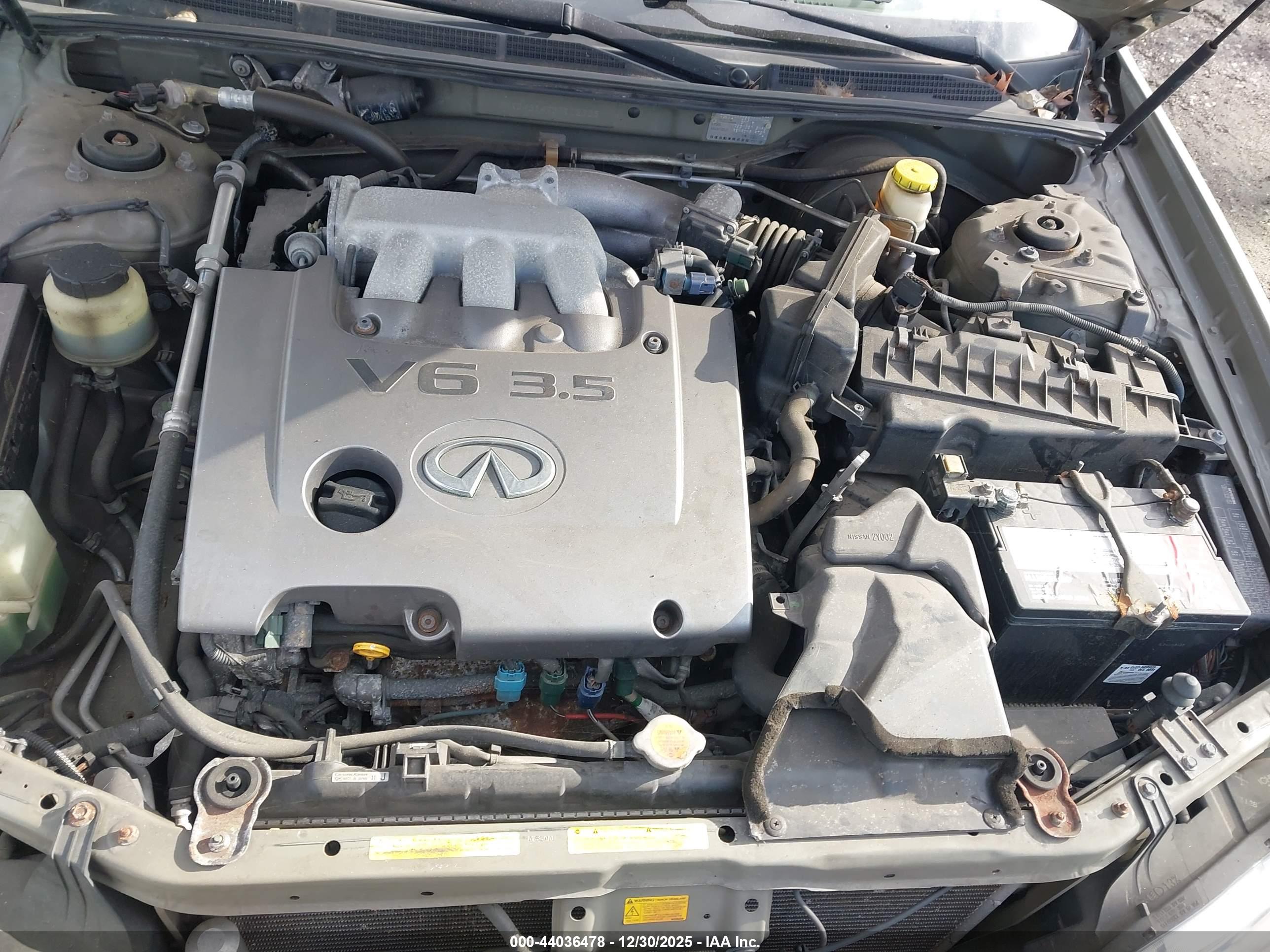 INFINITI I35 image 10