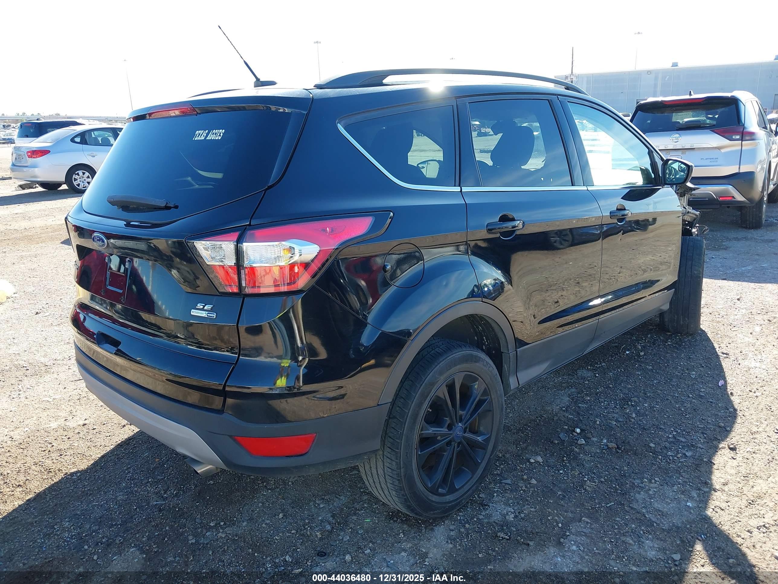 FORD ESCAPE image 4