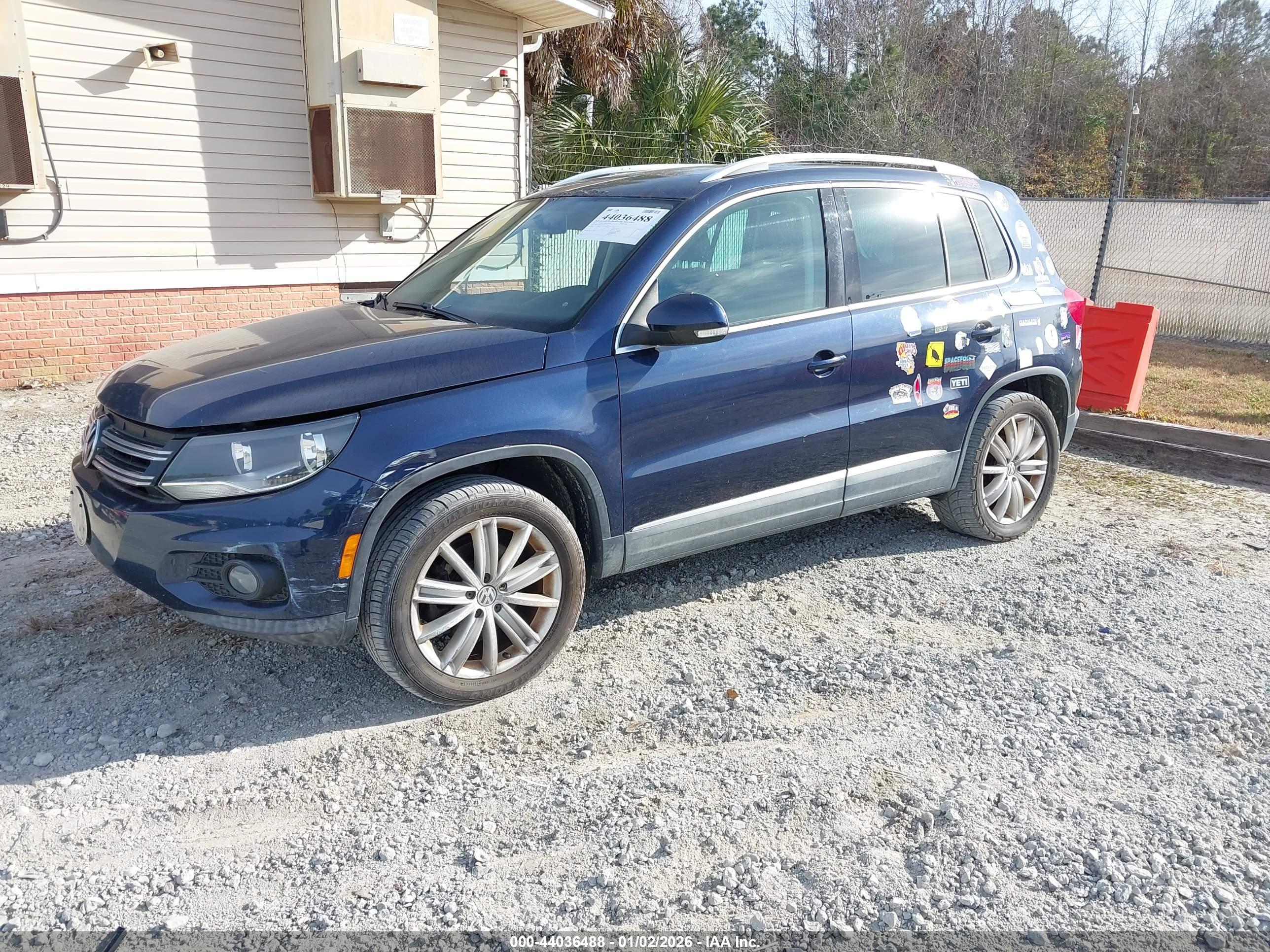 VOLKSWAGEN TIGUAN image 2