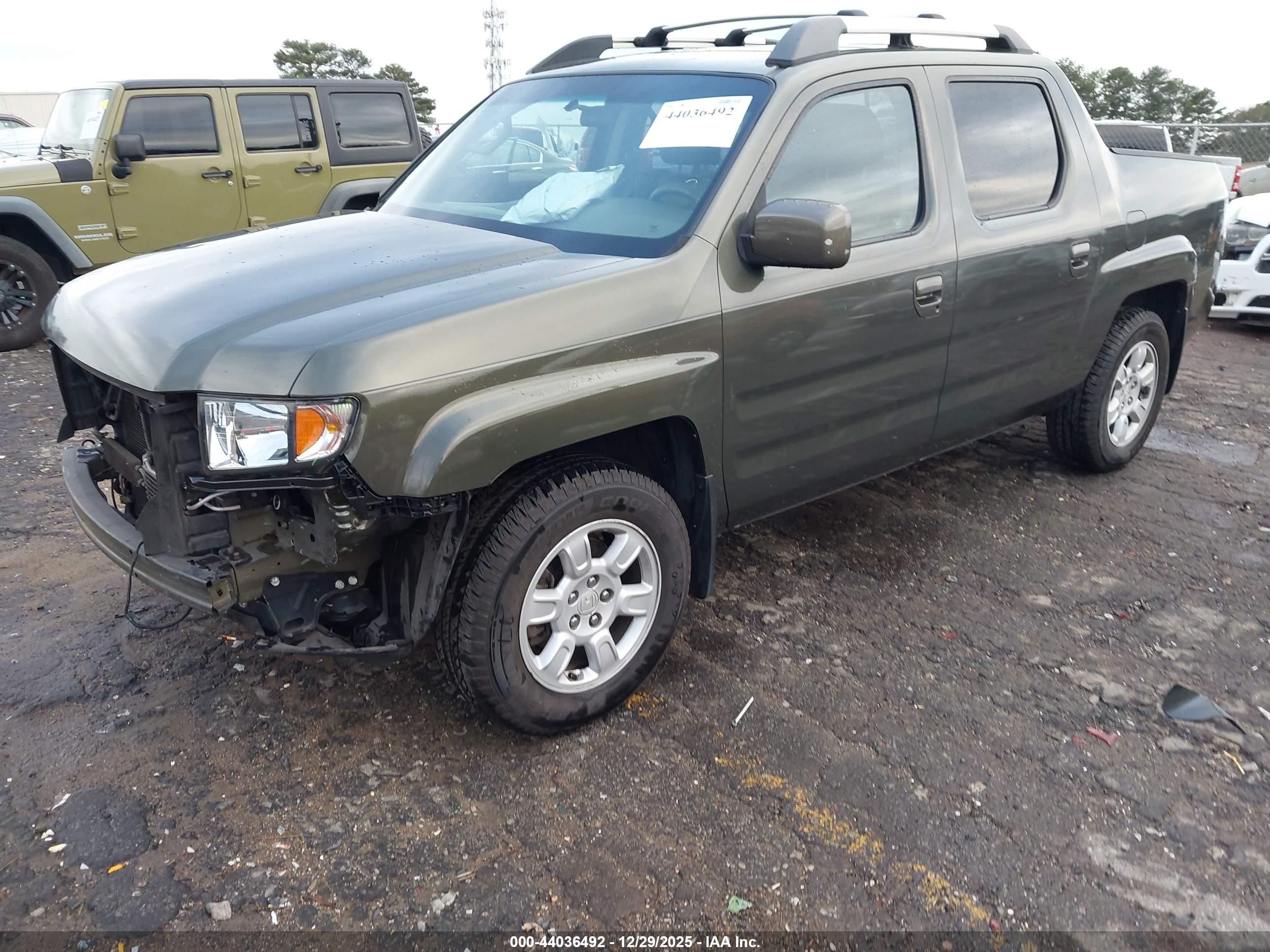HONDA RIDGELINE image 2