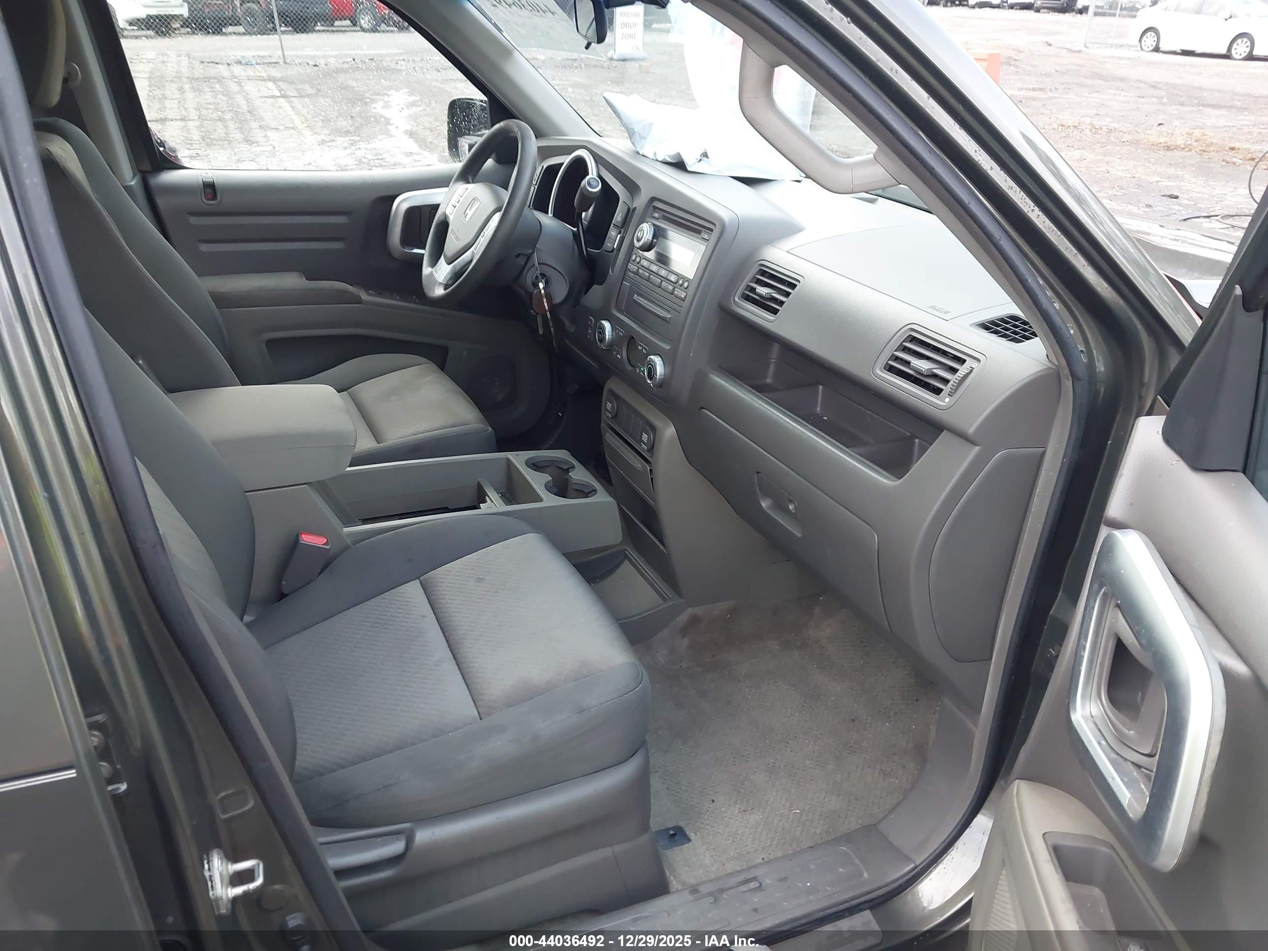 HONDA RIDGELINE image 5