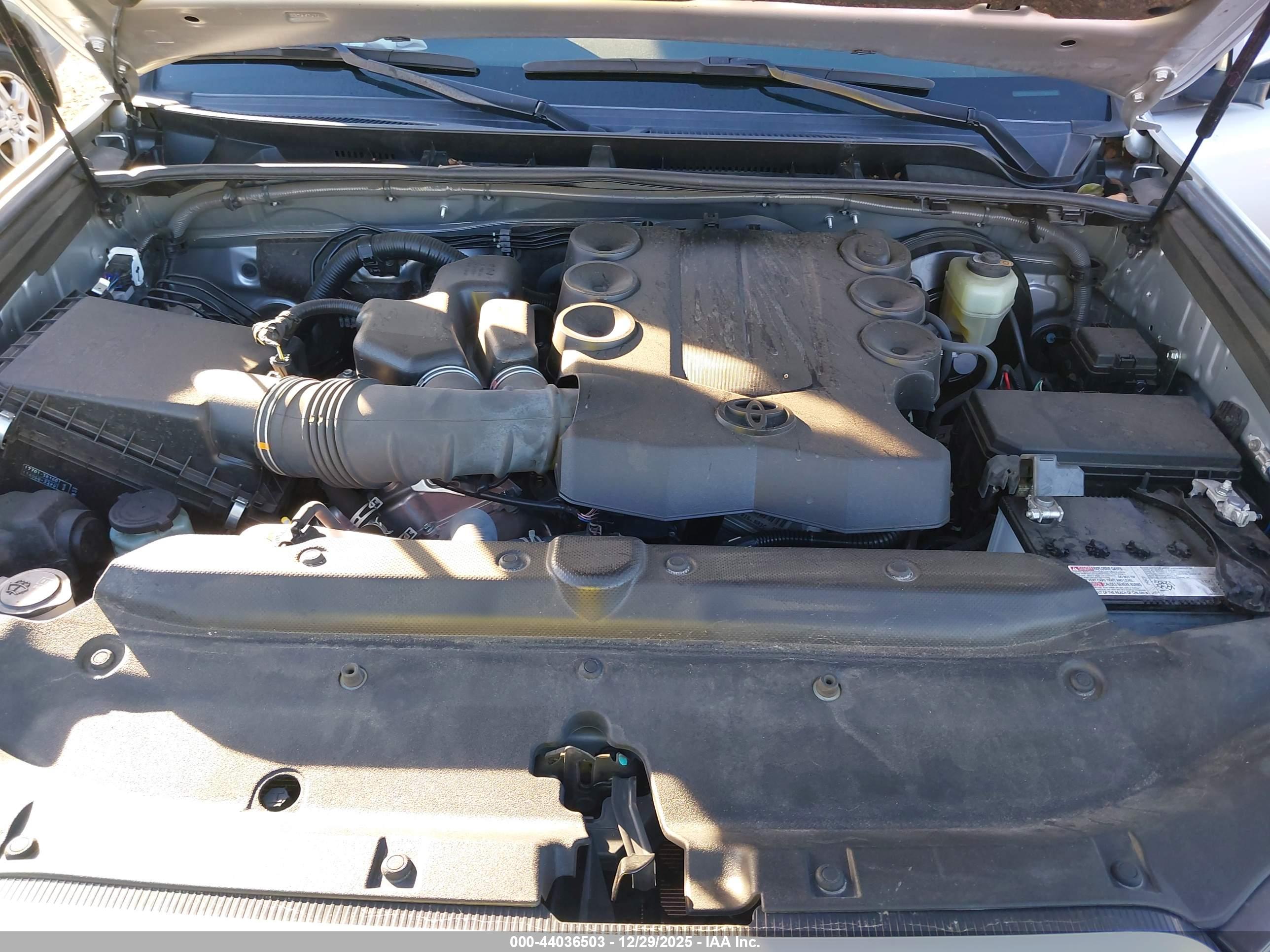 TOYOTA 4RUNNER image 10