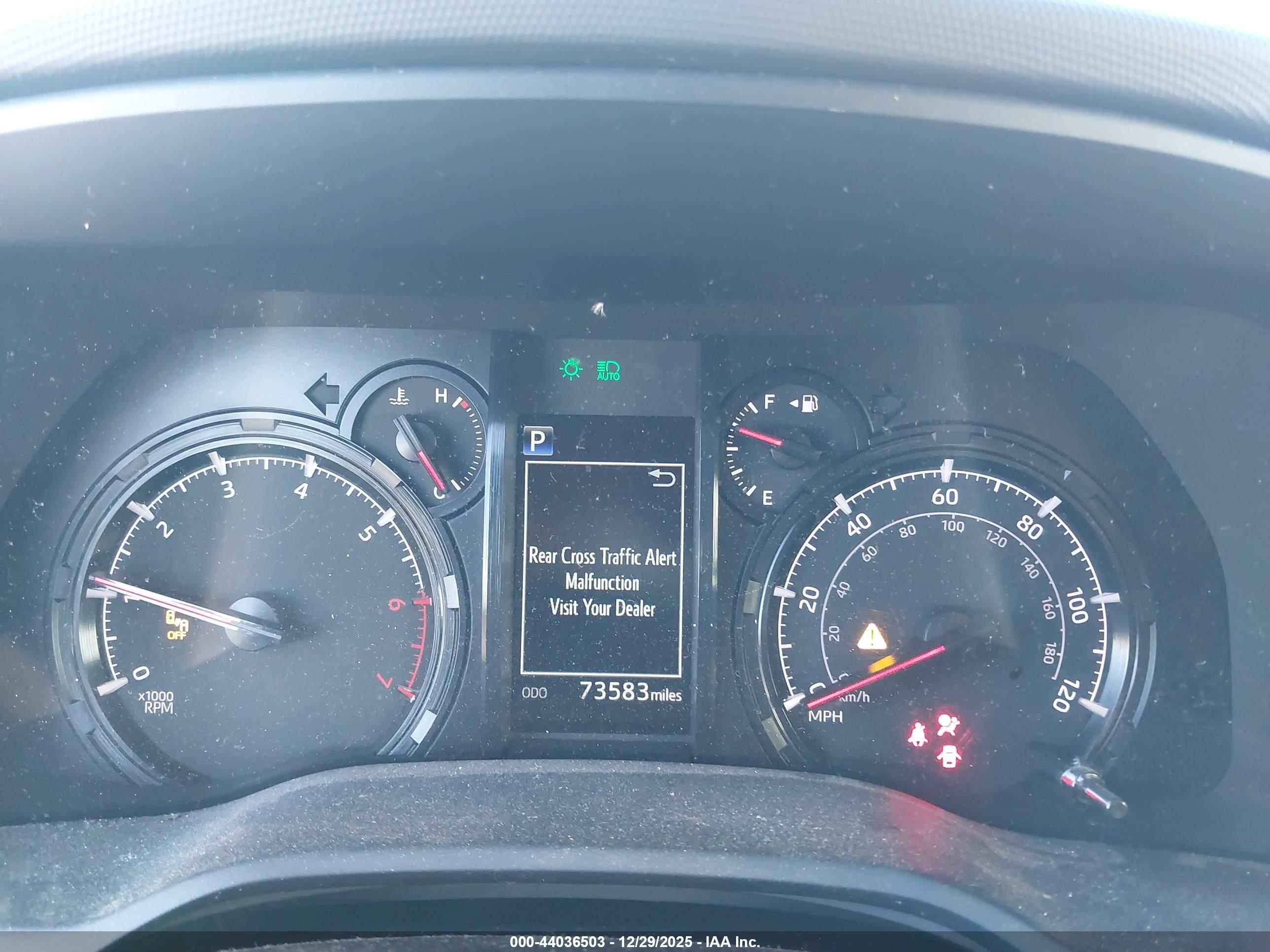 TOYOTA 4RUNNER image 7