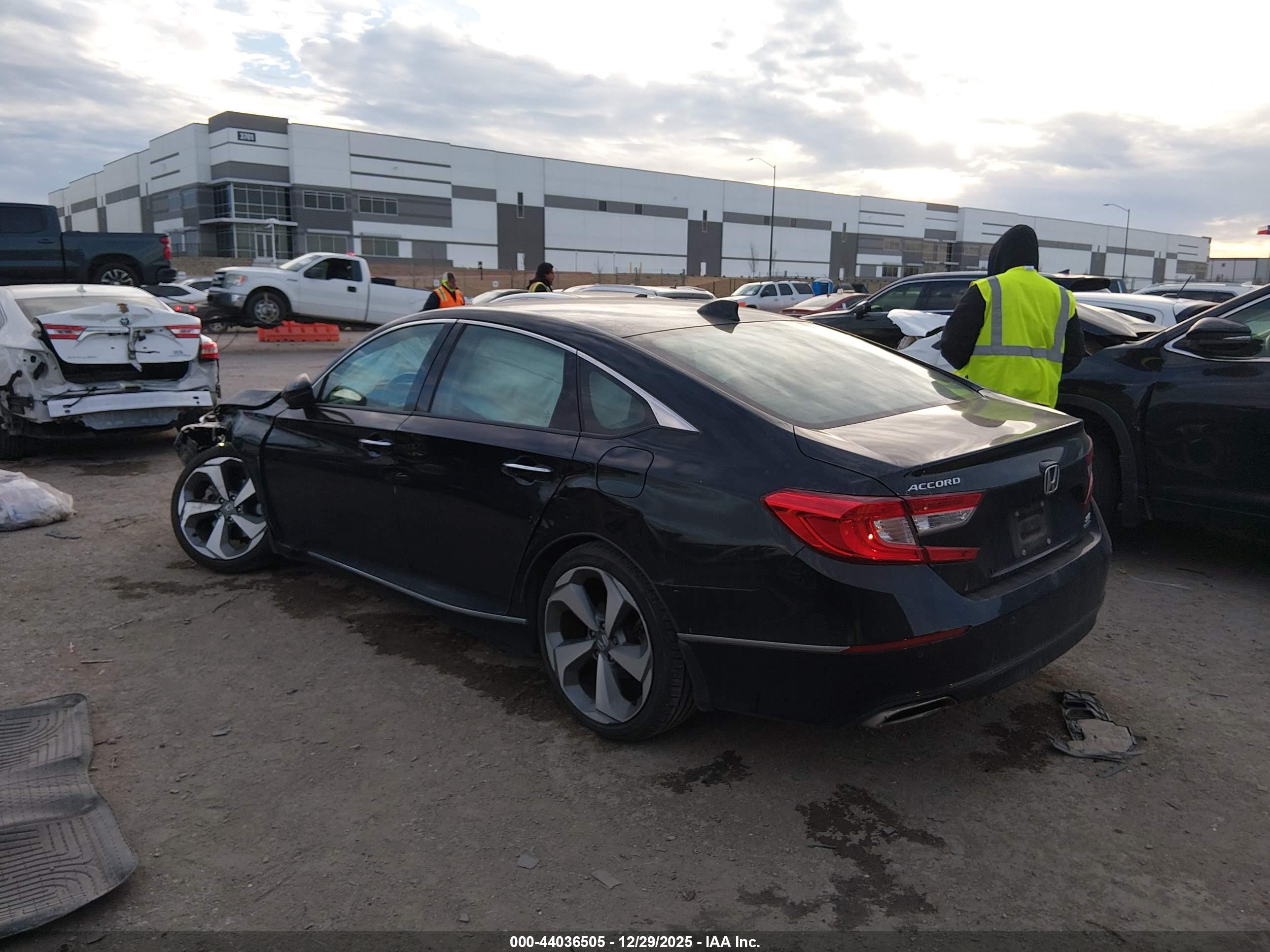 HONDA ACCORD image 3