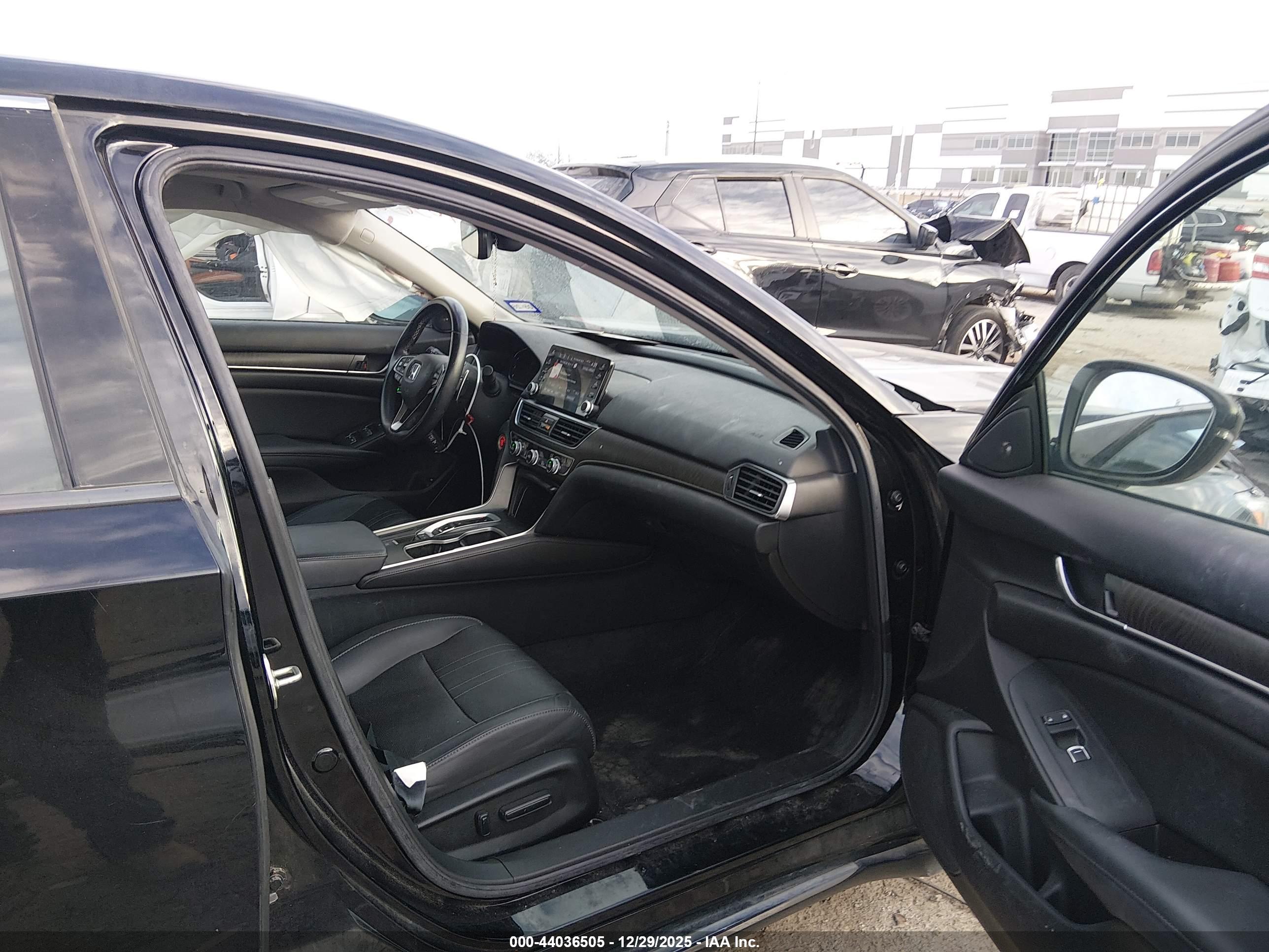 HONDA ACCORD image 5