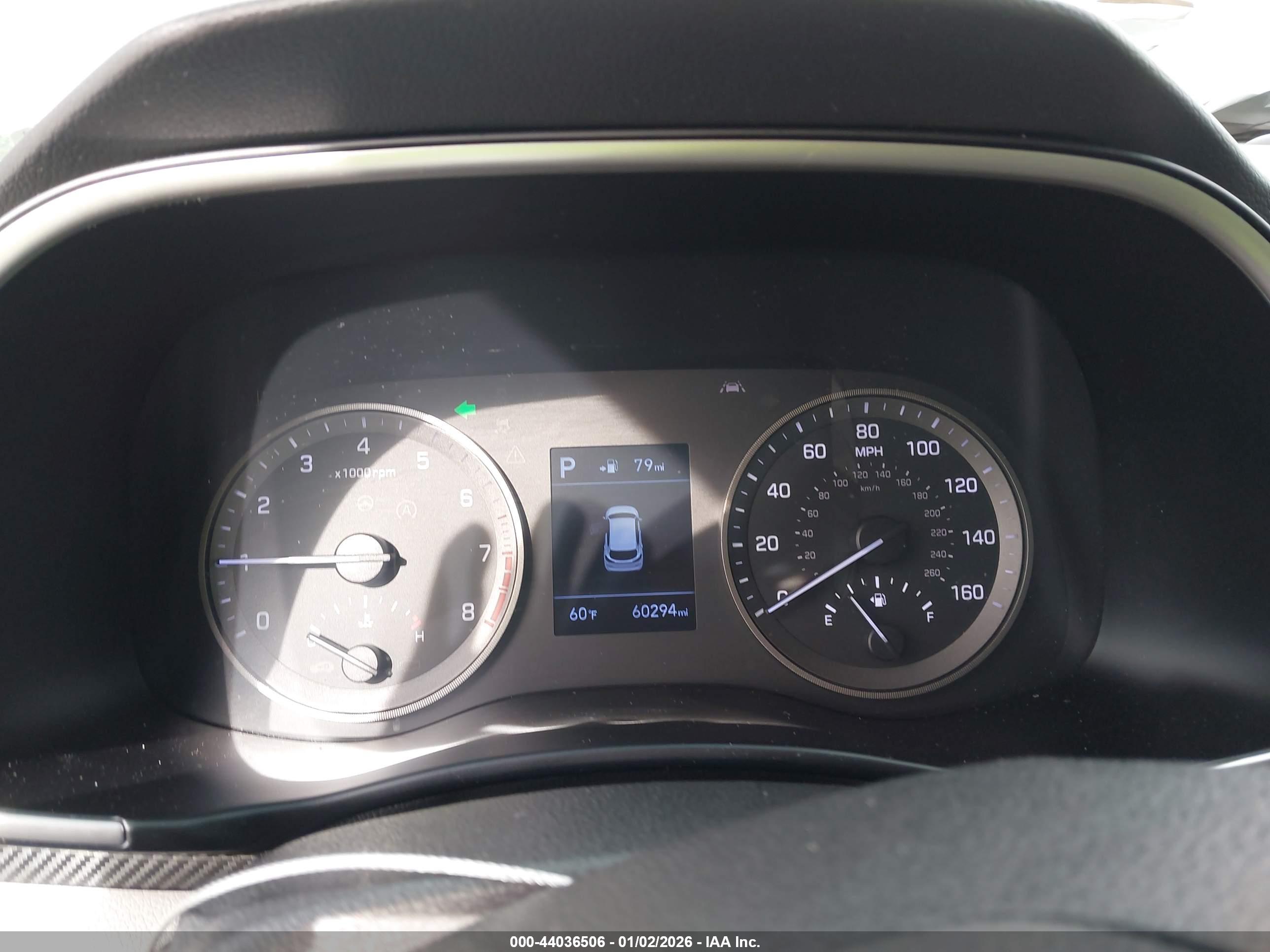 HYUNDAI TUCSON image 7