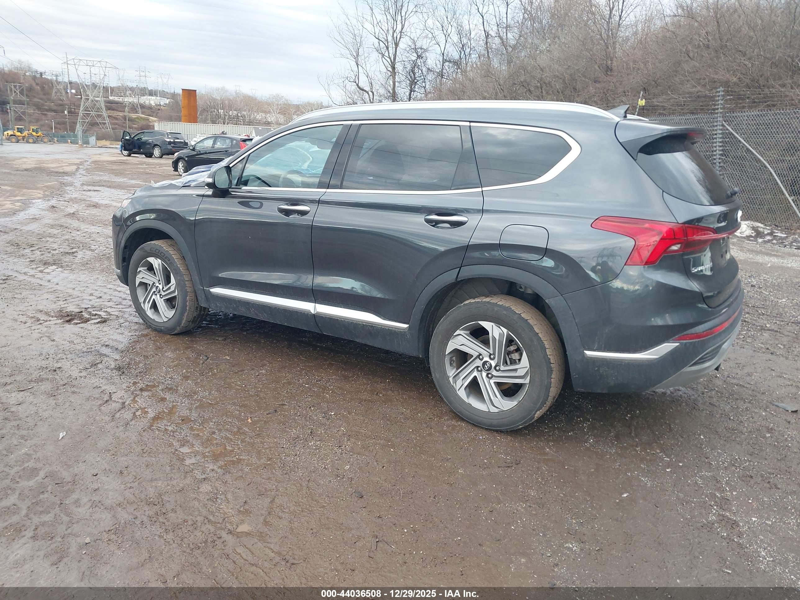 HYUNDAI SANTA image 3