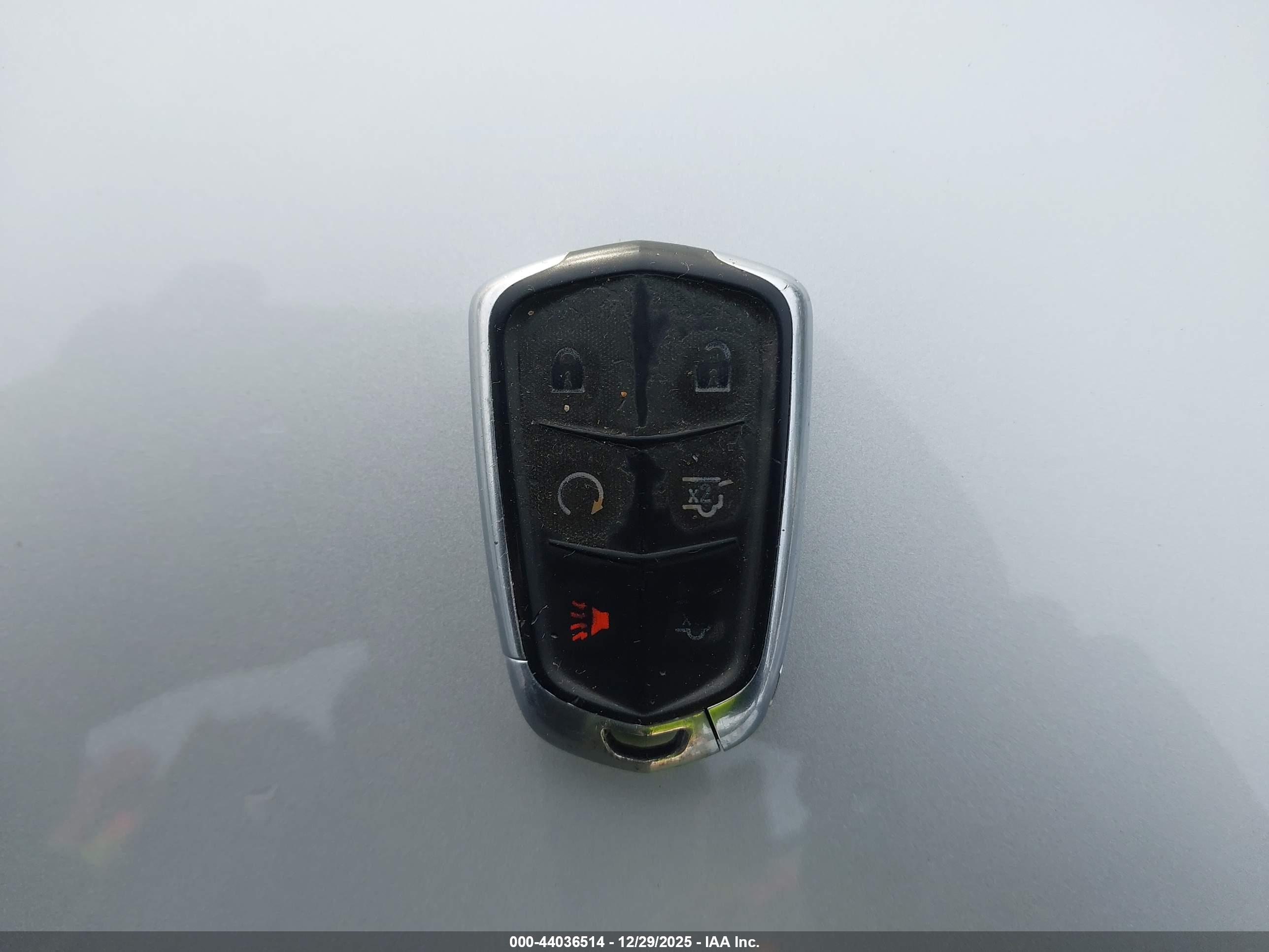 CADILLAC ESCALADE image 11