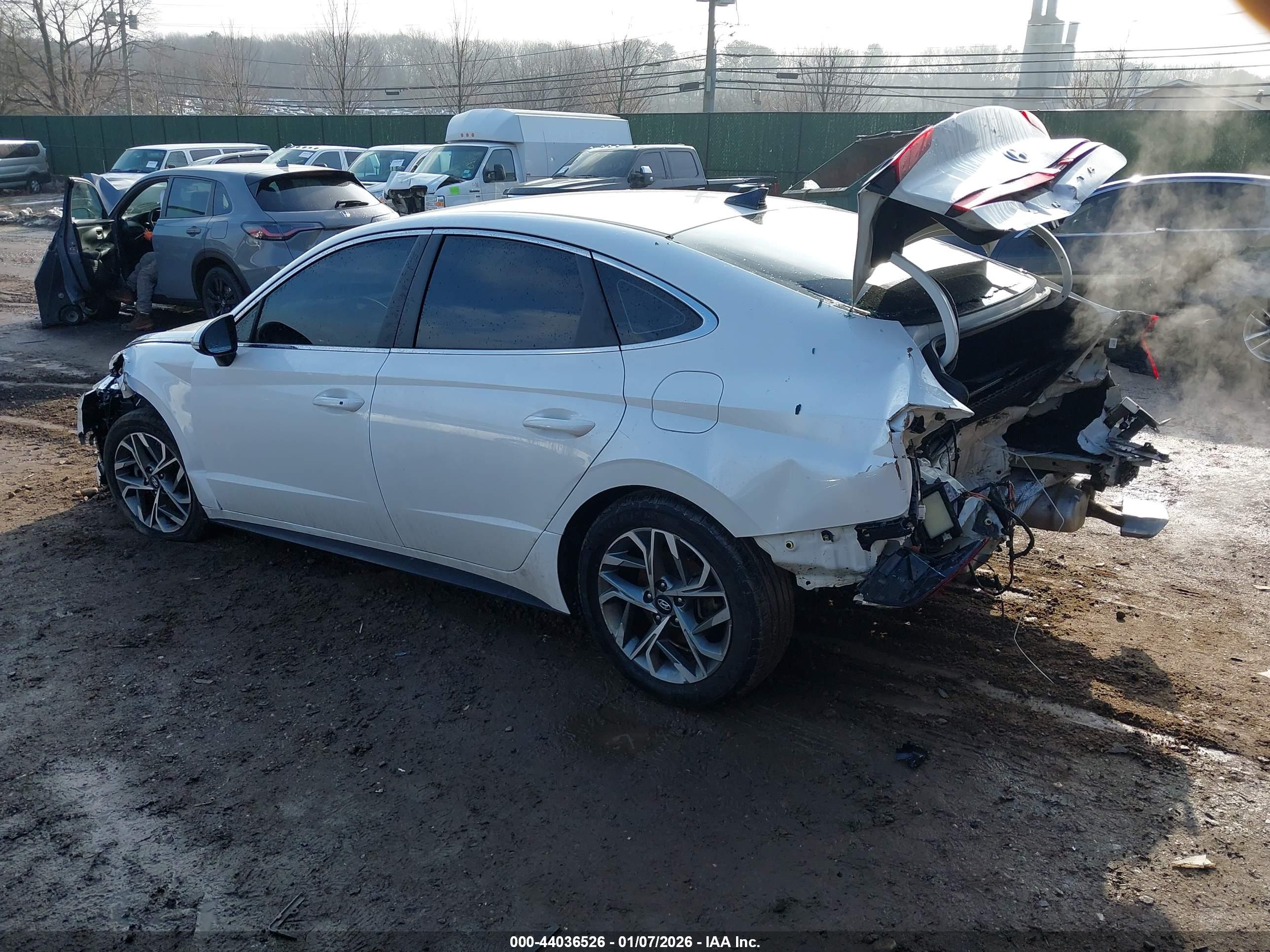 HYUNDAI SONATA image 6
