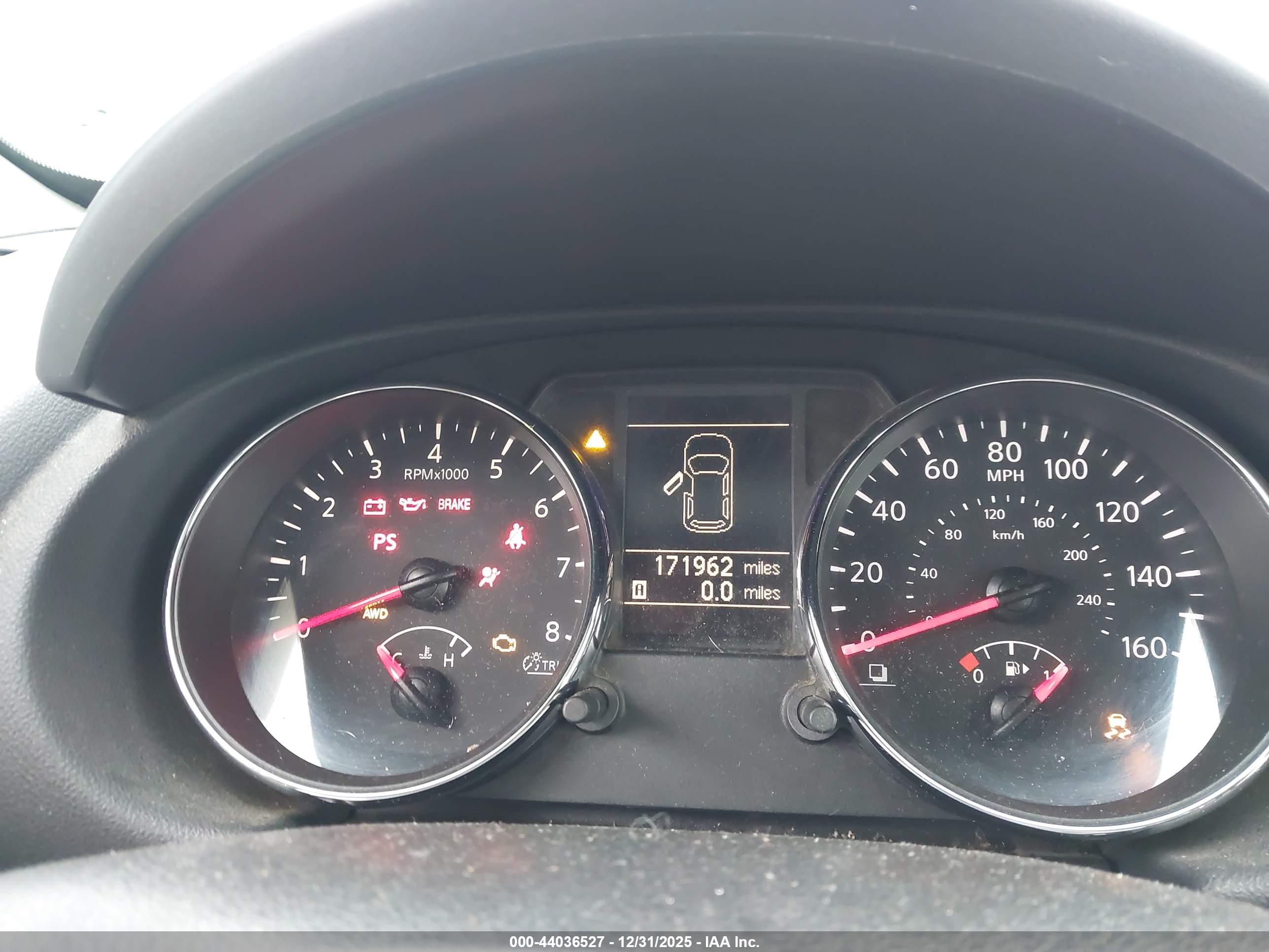 NISSAN ROGUE image 7