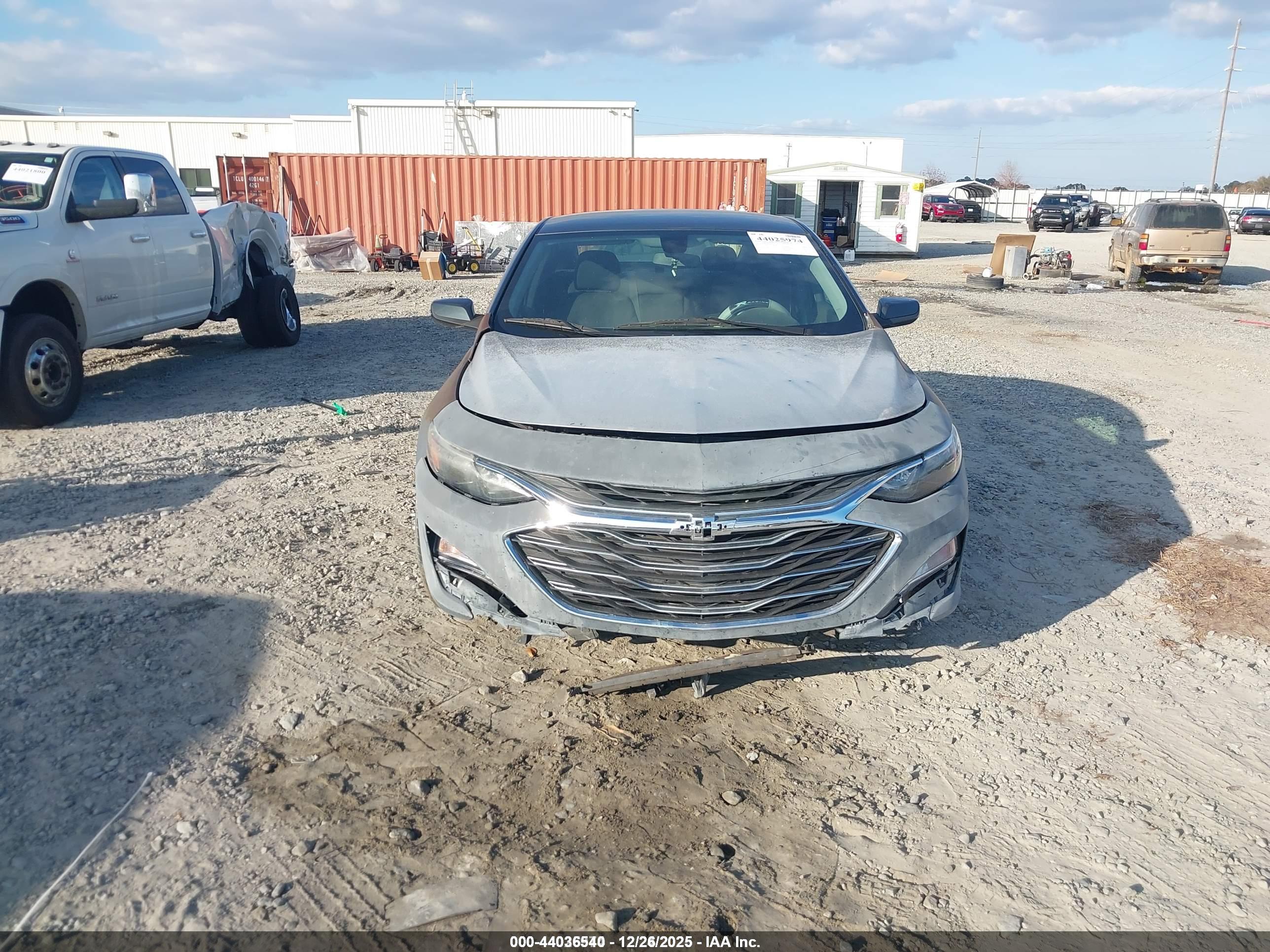 CHEVROLET MALIBU image 6