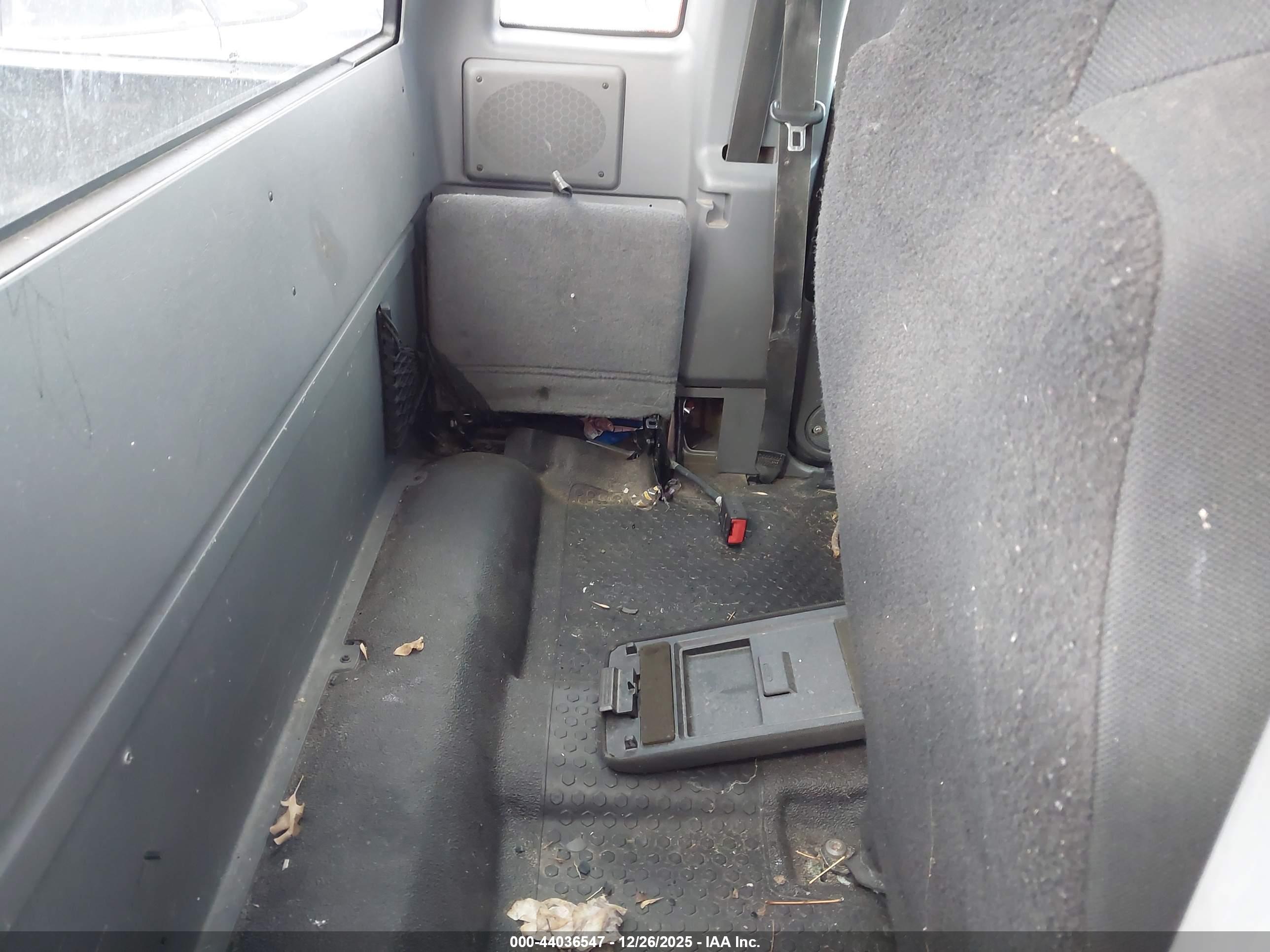 FORD RANGER image 8