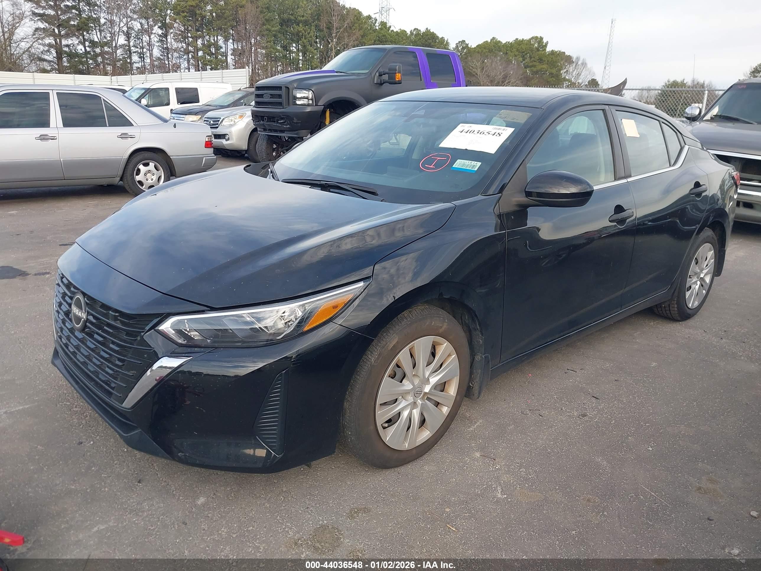 NISSAN SENTRA image 2