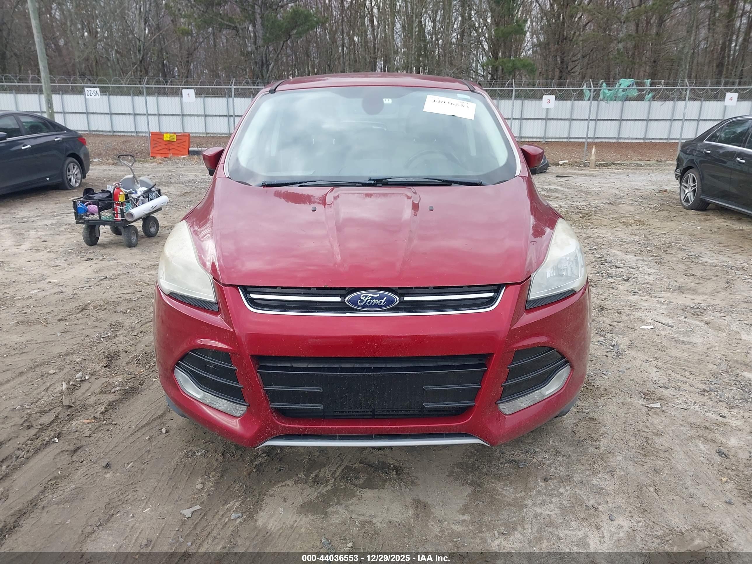 FORD ESCAPE image 6