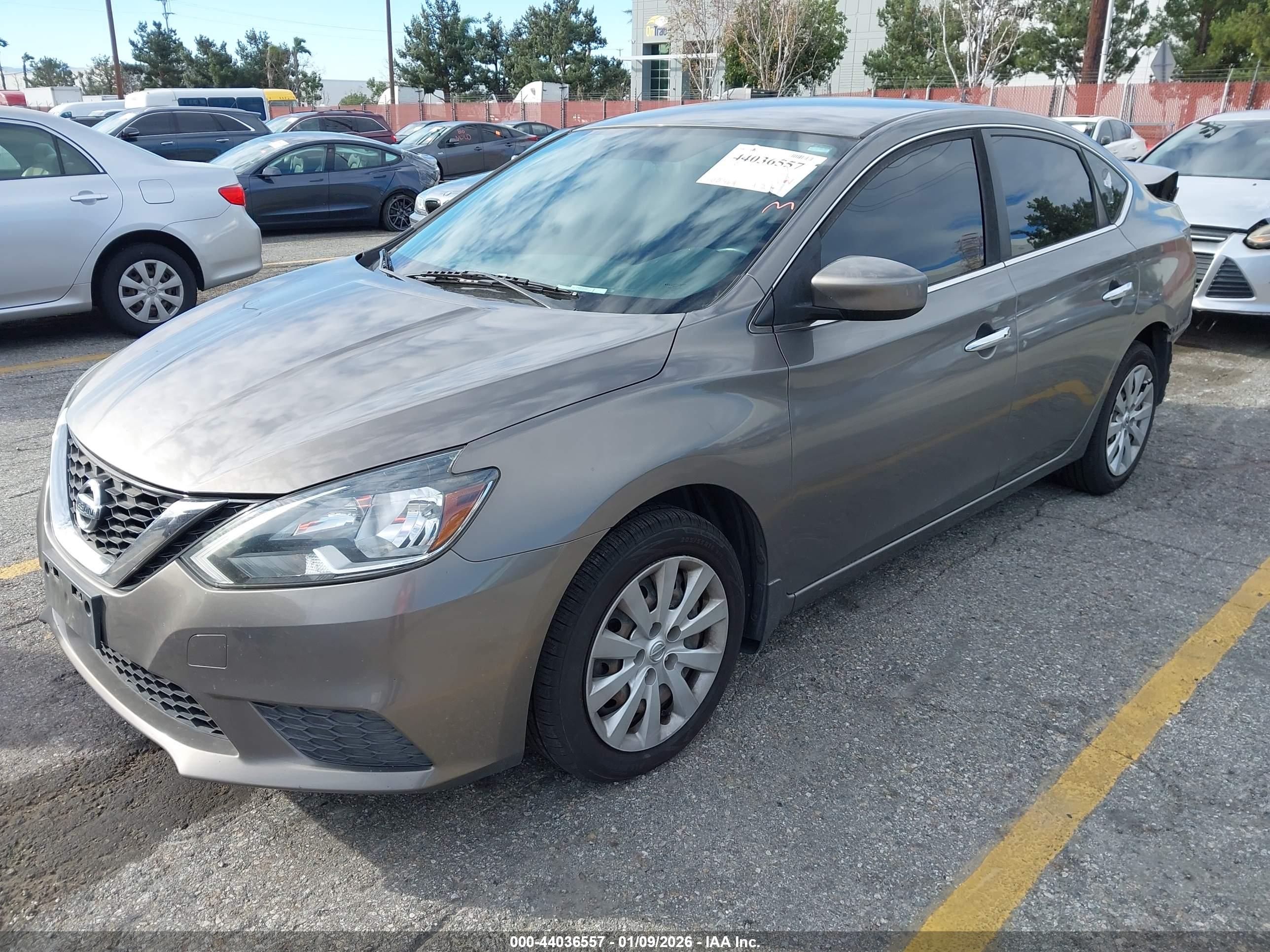 NISSAN SENTRA image 2